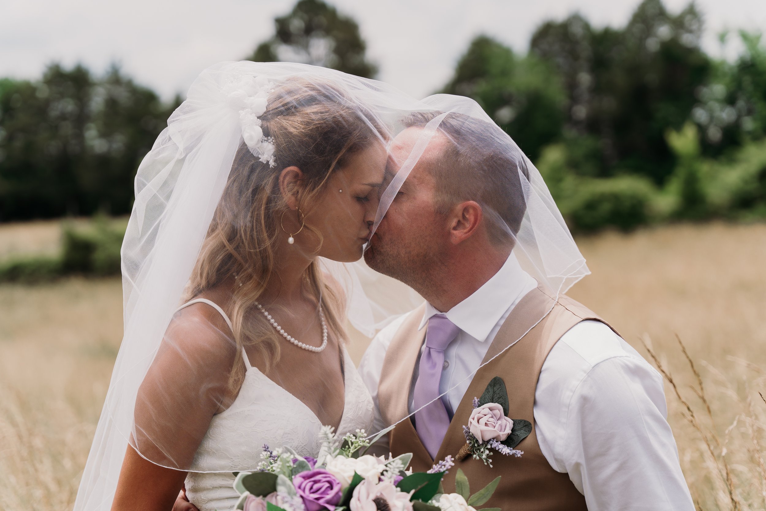 37 5. Bride and Groom.jpg