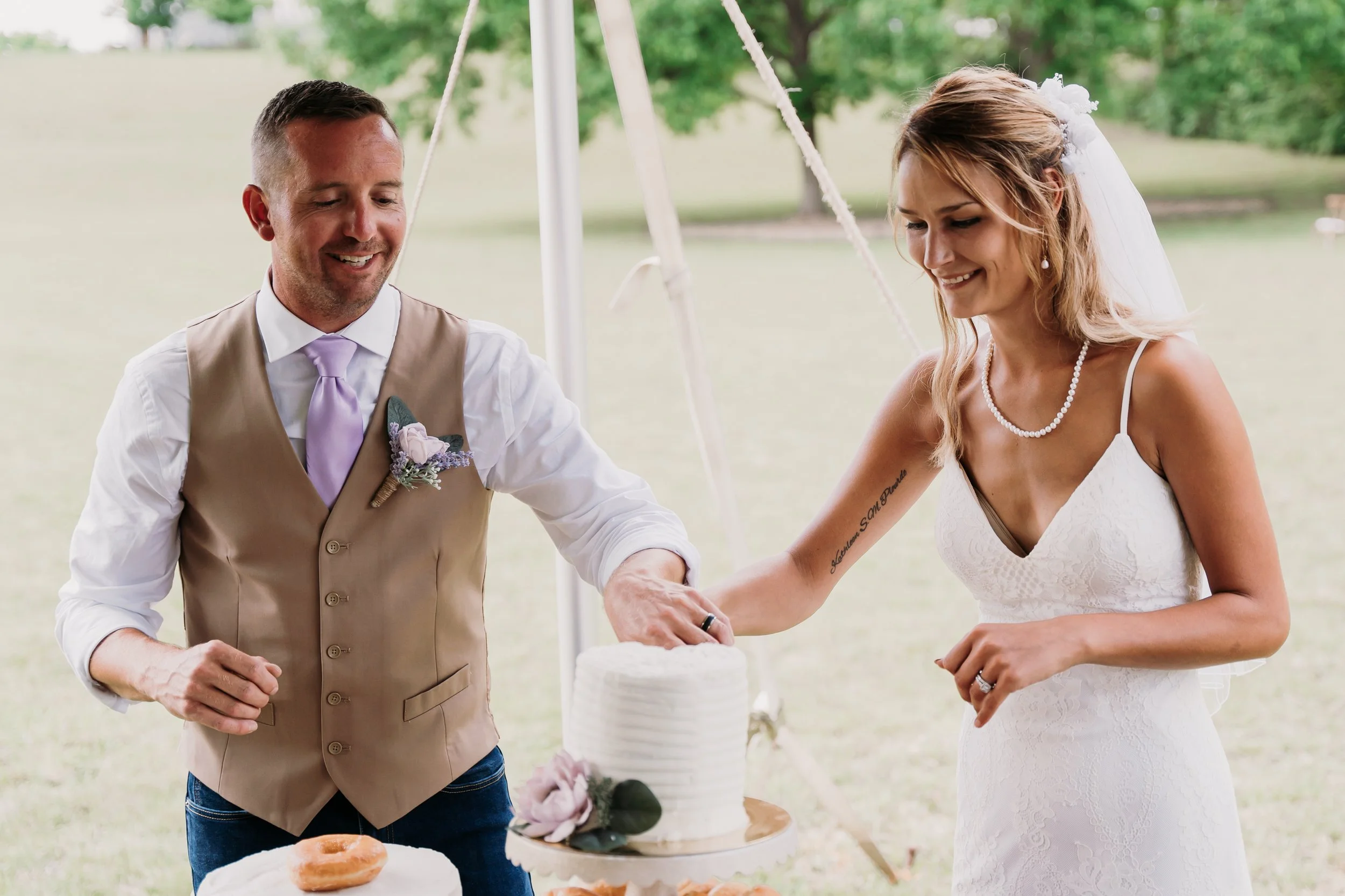 94 5. Bride and Groom.jpg