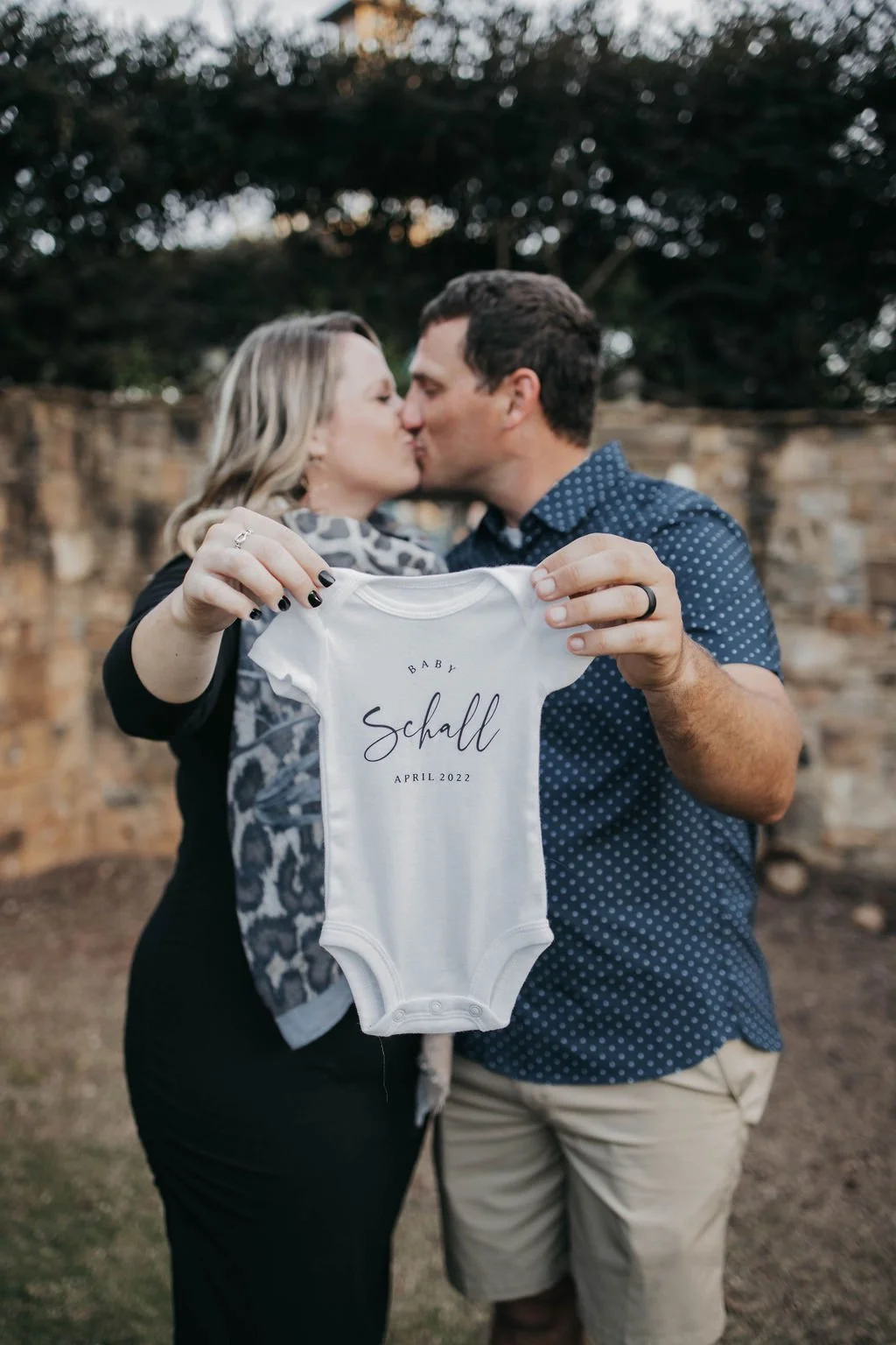 SchallBabyAnnouncement-4376.jpg