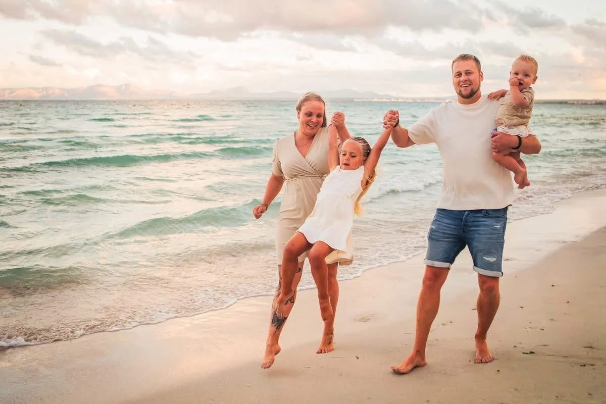 How to Take Natural Family Photos