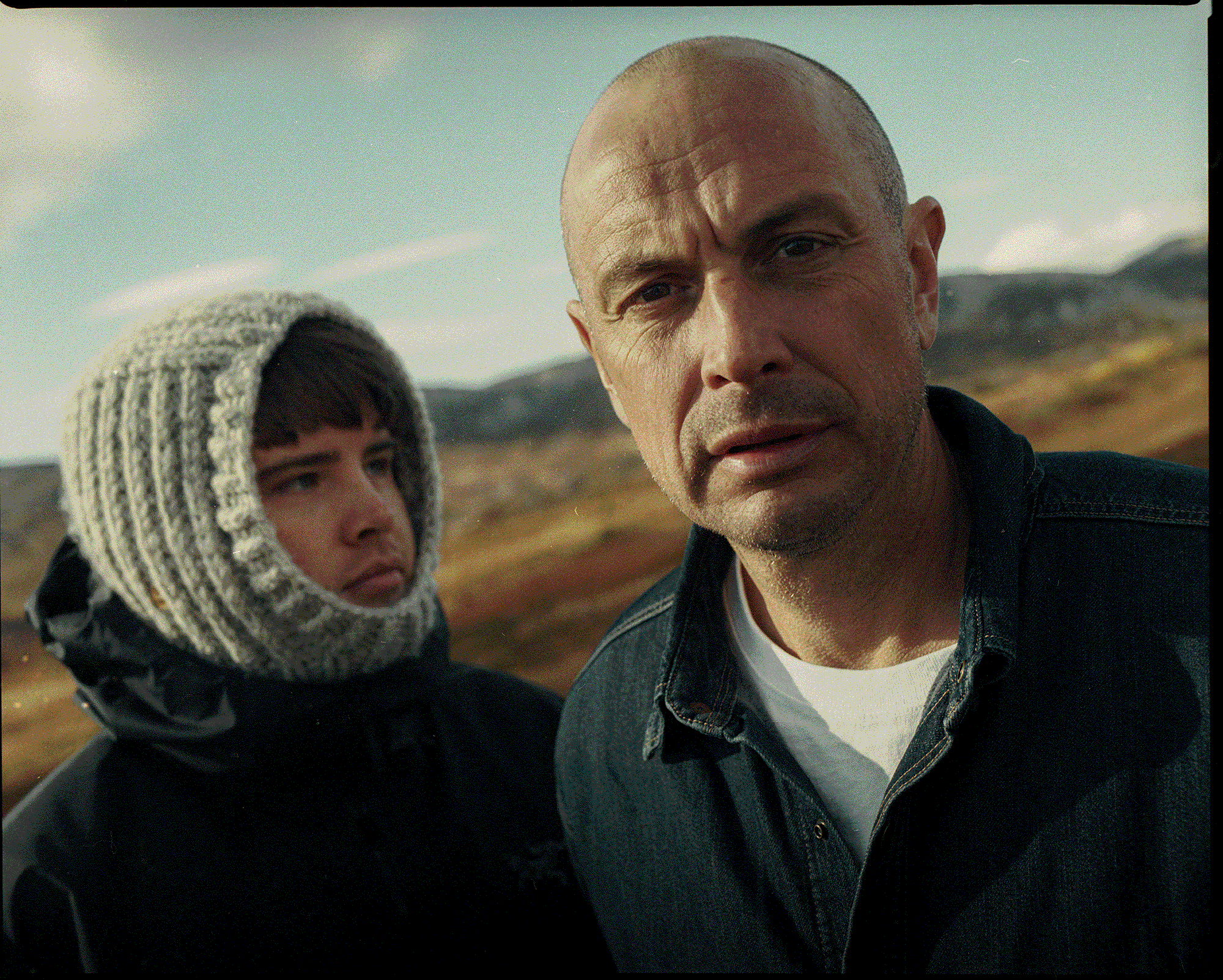 Foto_PerAskergren_Bakom_molnen_Pressbild_3 copy.gif