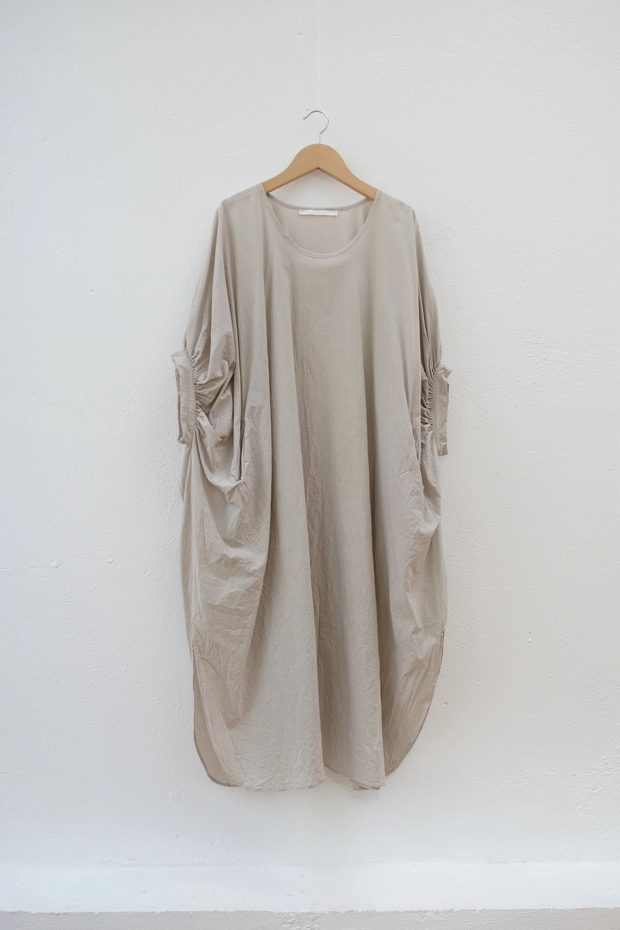 PAIX BEIGE 4.JPG