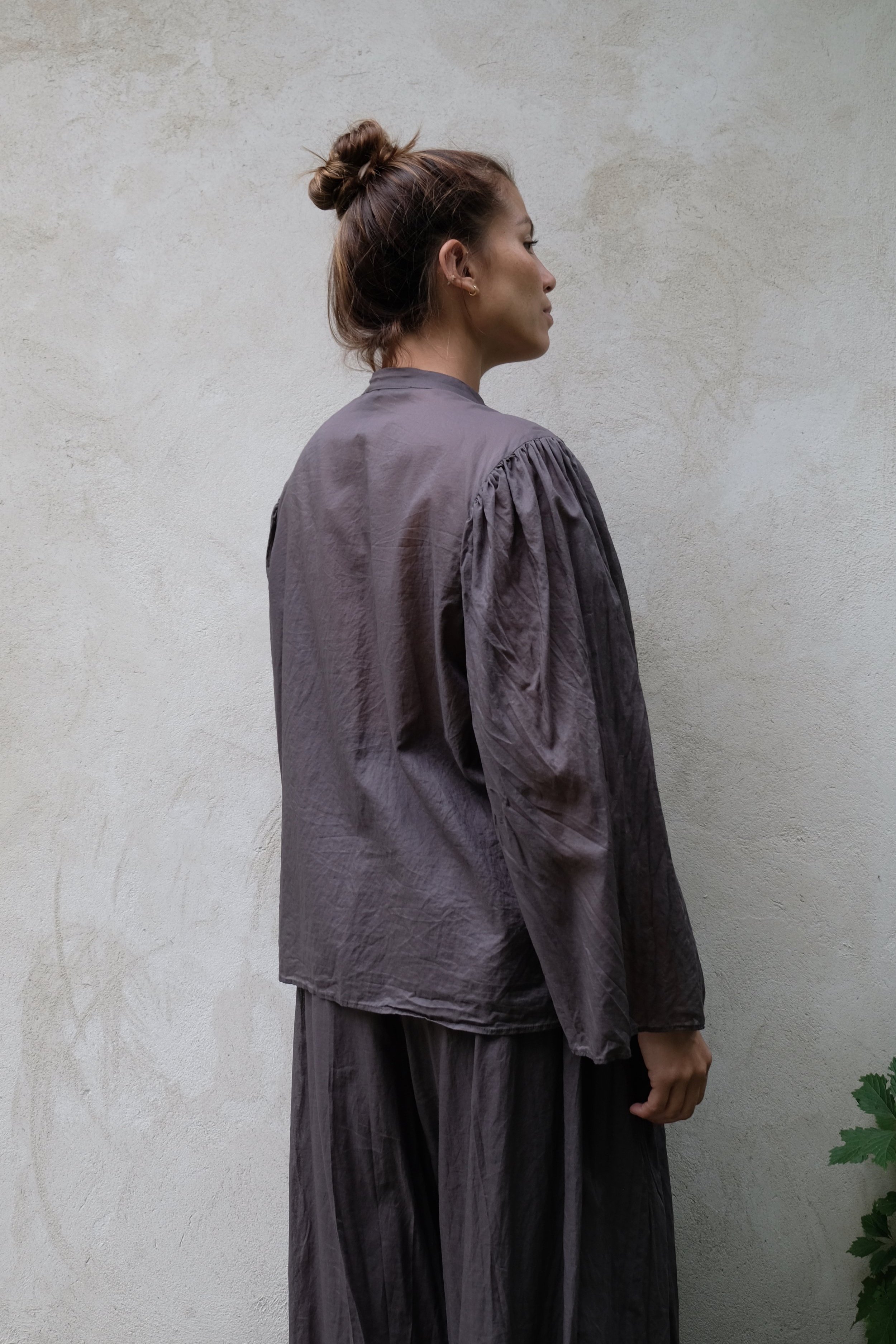 Nefle+grey+2.jpg