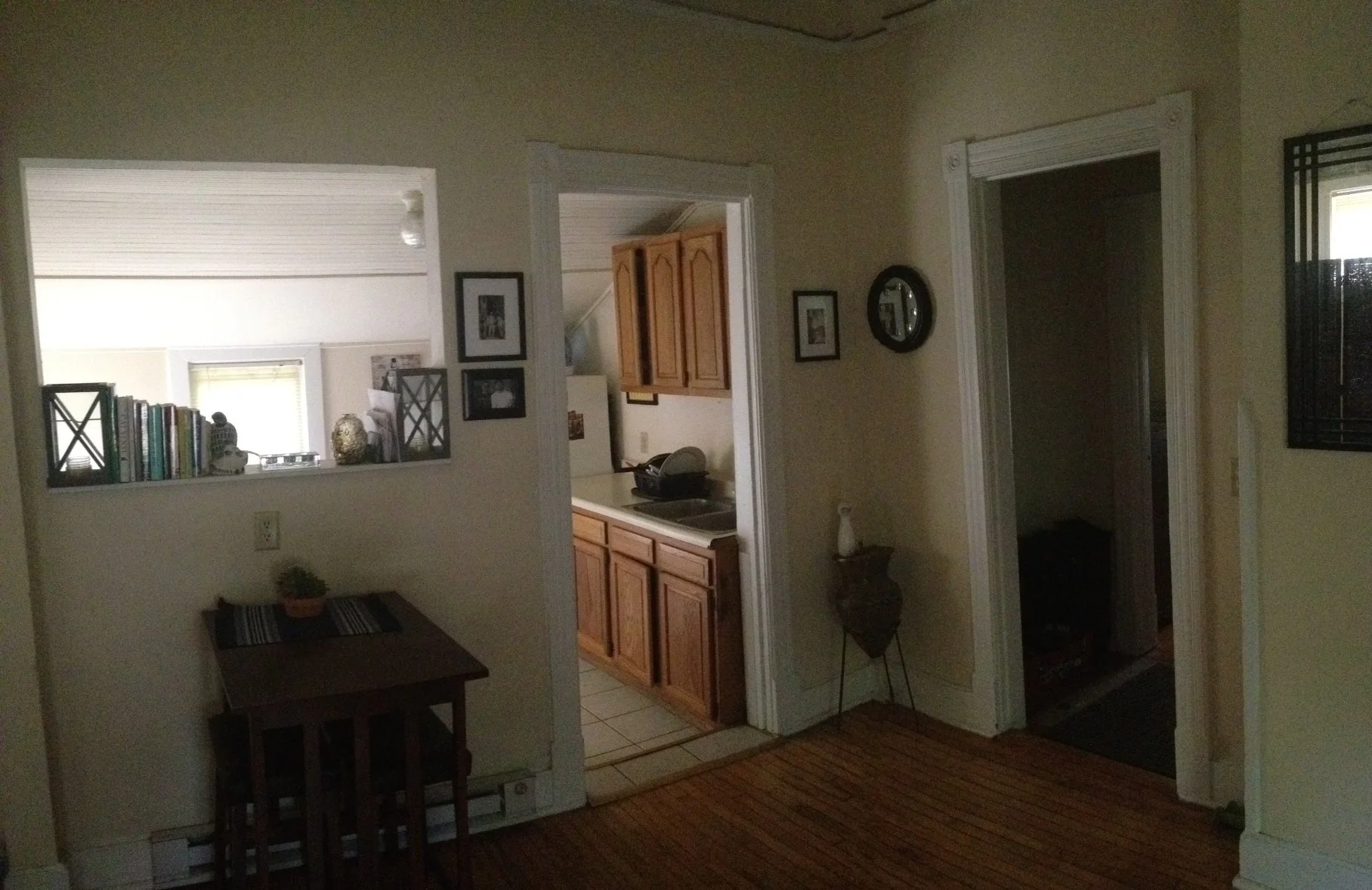 lindholm-properties-madison-408.5-LRKitchen.jpg