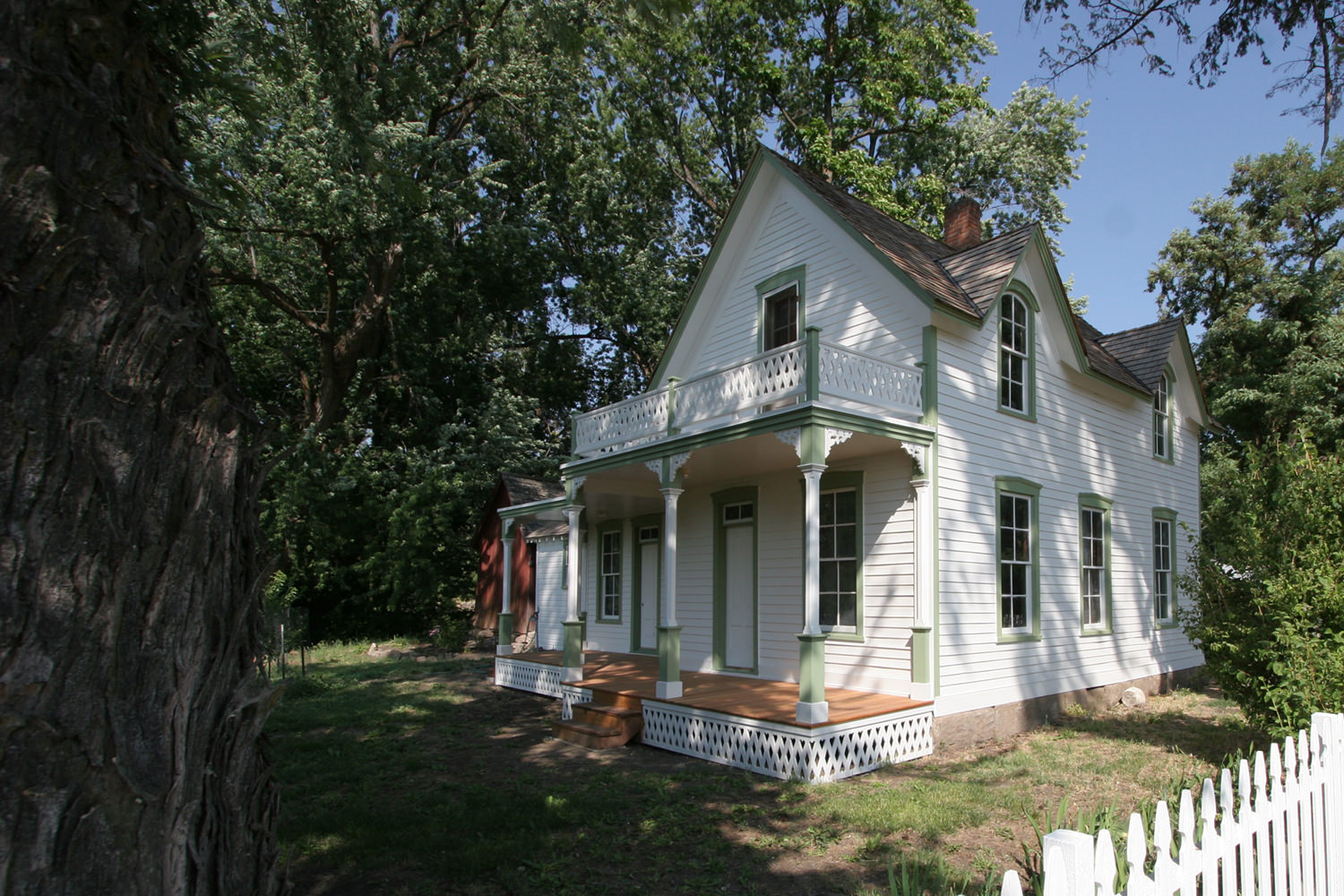 Schick Ostolas House