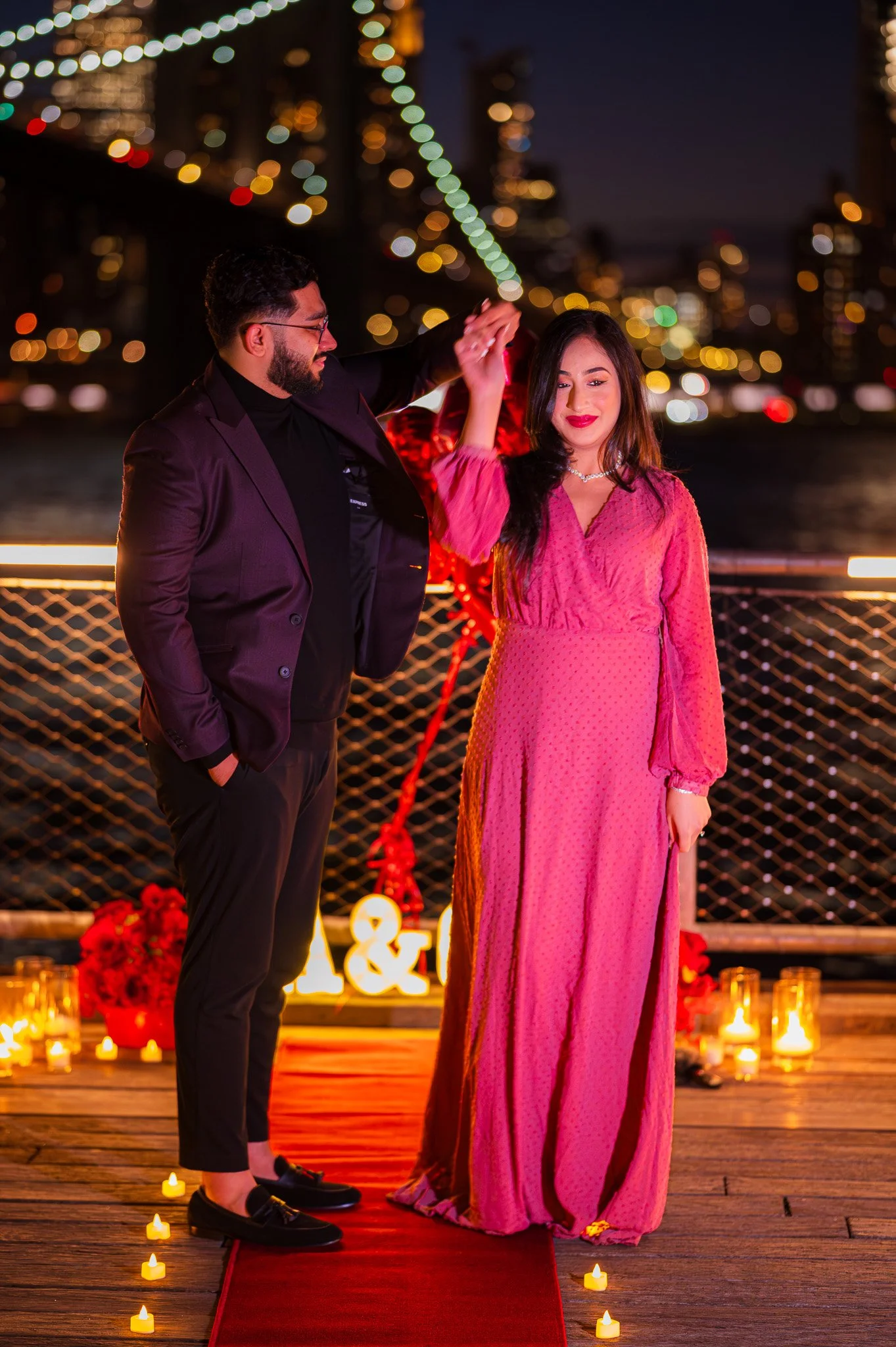 engagement-photo-couple-dumbo-park-brooklyn-bridge-nyc-skyline-night-romantic-photography-session-9.jpg