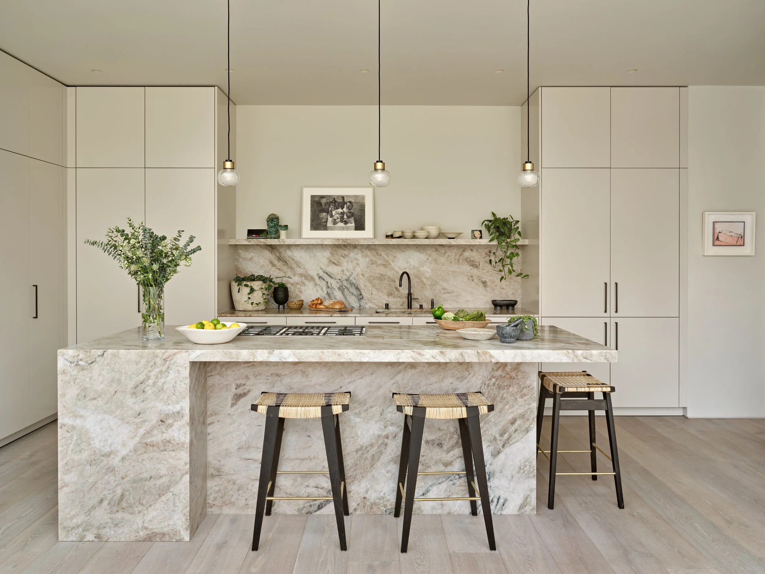 Luxury Kitchen Designers in London | Halcyon Interiors