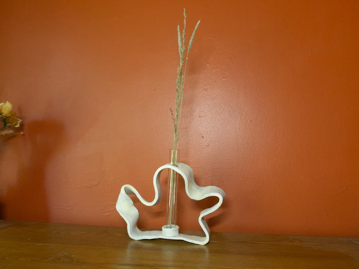 Coral Mobius Vase with bubbles decoration-2026-9"HX10"WX2"D- [SOLD]