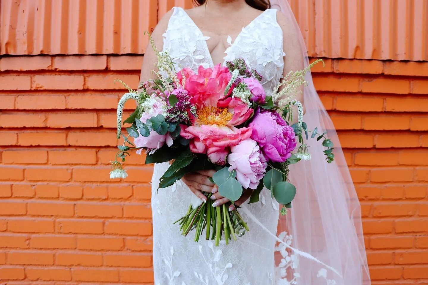 Still swooning over this beautiful bridal bouquet 💐