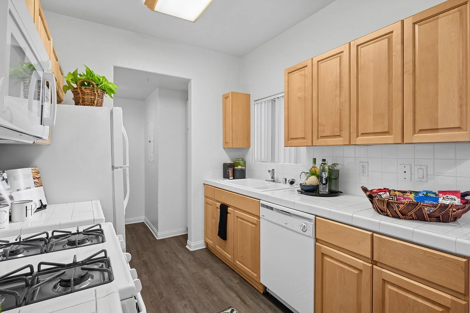 Crescent Heights Kitchen
