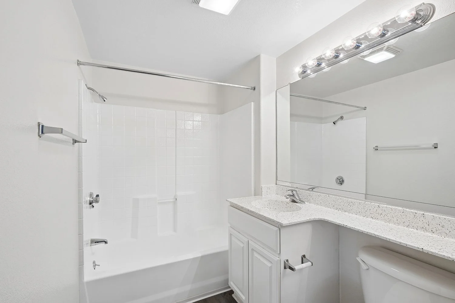 Bathroom in Crescent Heights Apartment Home