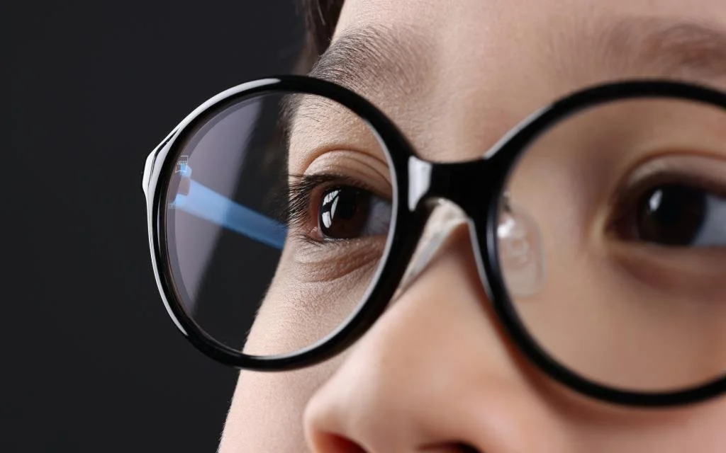 A child having a comprehensive eye examination at Arthur Hayes Eyecare in Crowborough, East Sussex