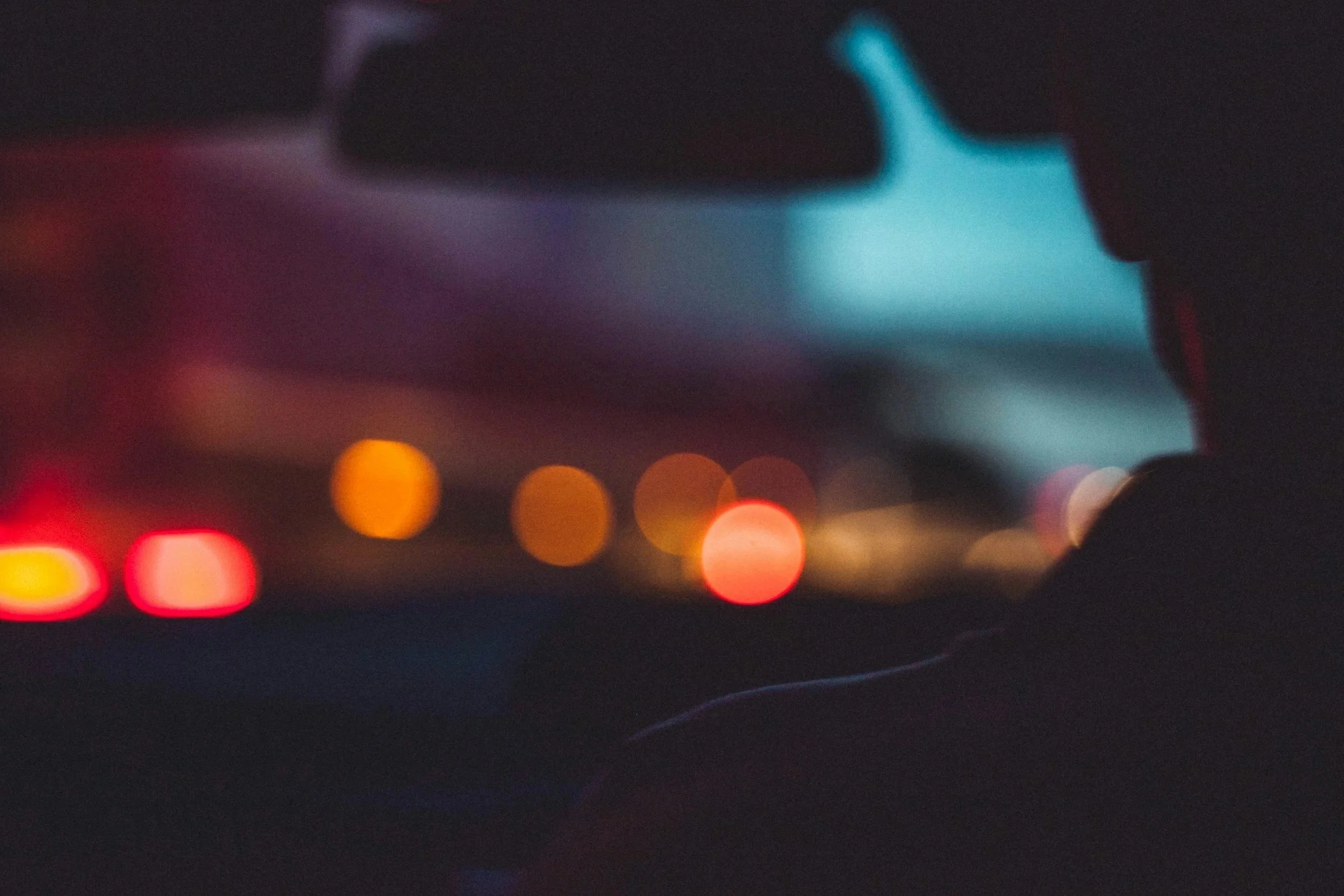 Navigating Autumn Glare: Night Driving Challenges Explained