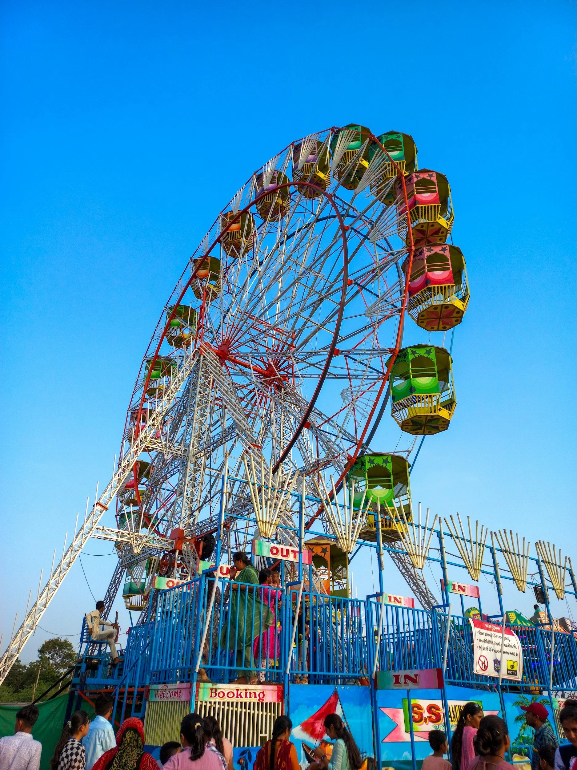 Diagram showing the ADHD medication–gut cycle, where appetite suppression can lead to digestive imbalance and behavioral fluctuations.