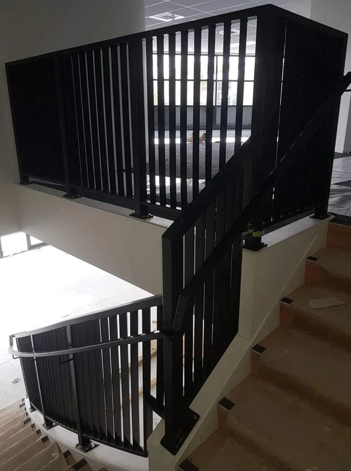 custom-curved-steel-handrails-balustrades-auckland-jn0477.jpg