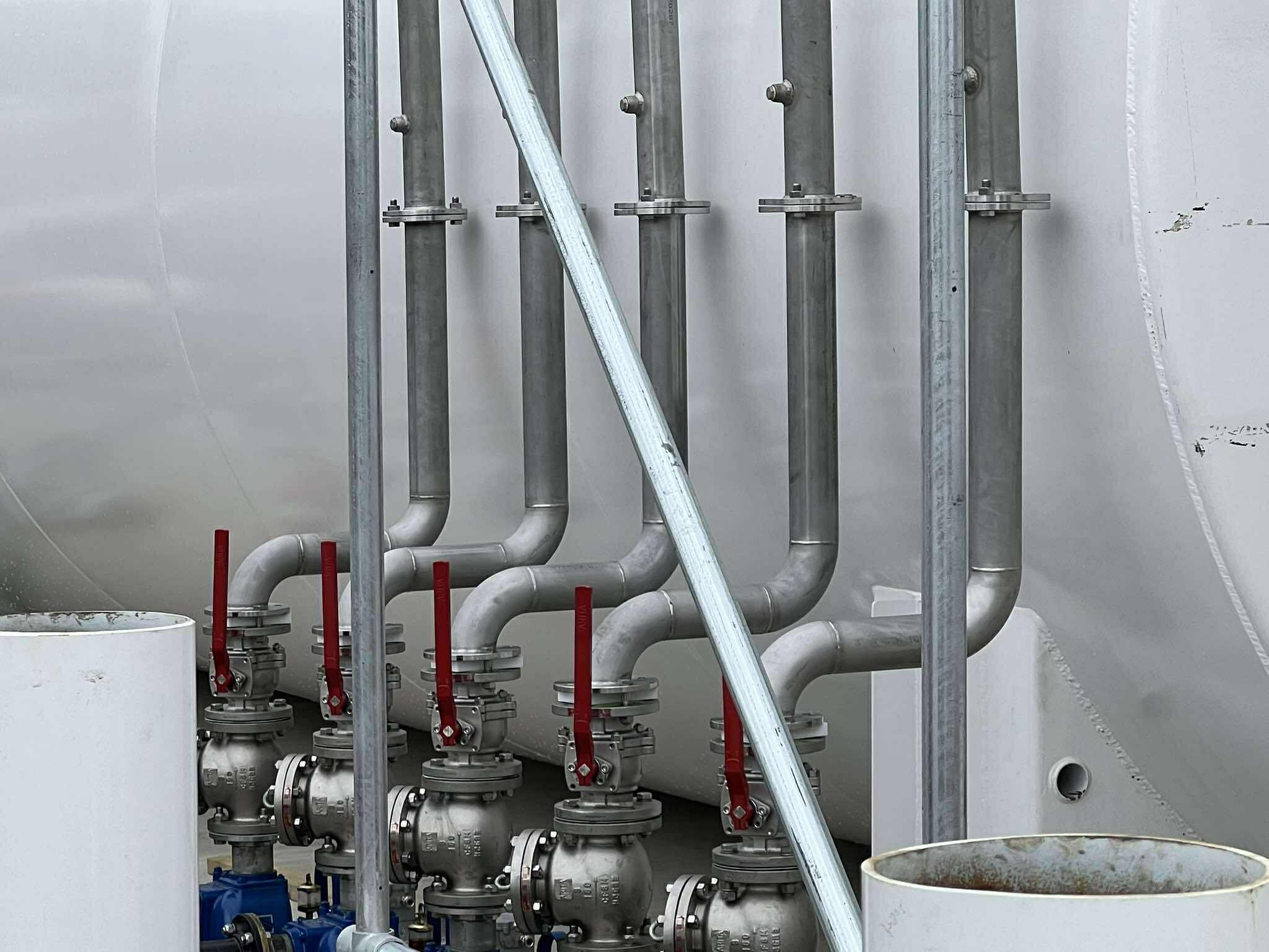 5 industrial curved steel fuel lines