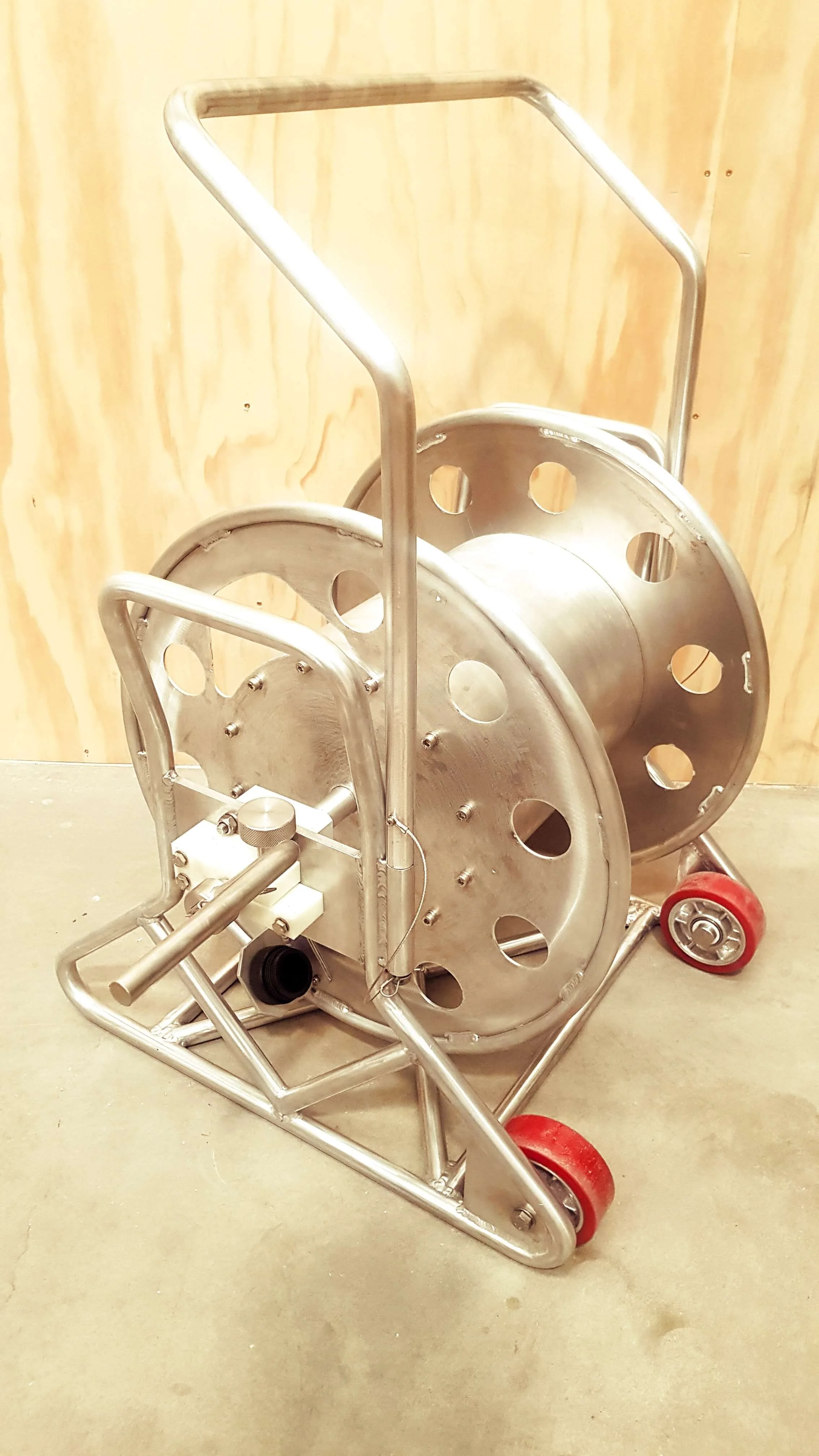 custom-metal-reel-silverdale.jpg