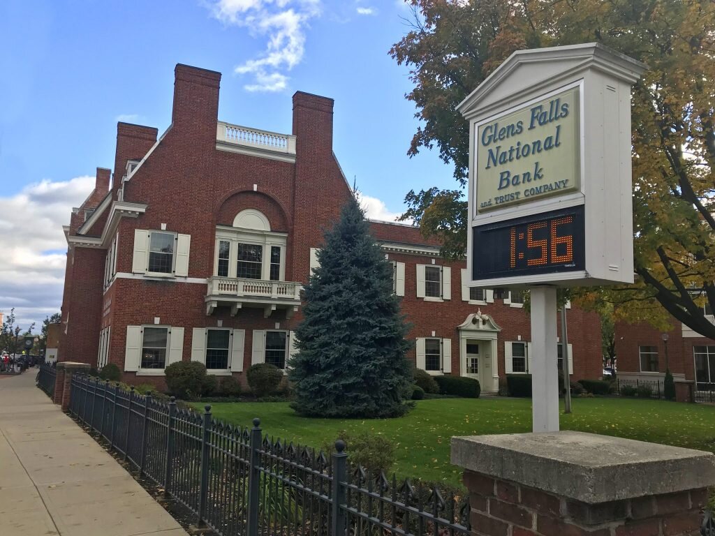 Banking on Community