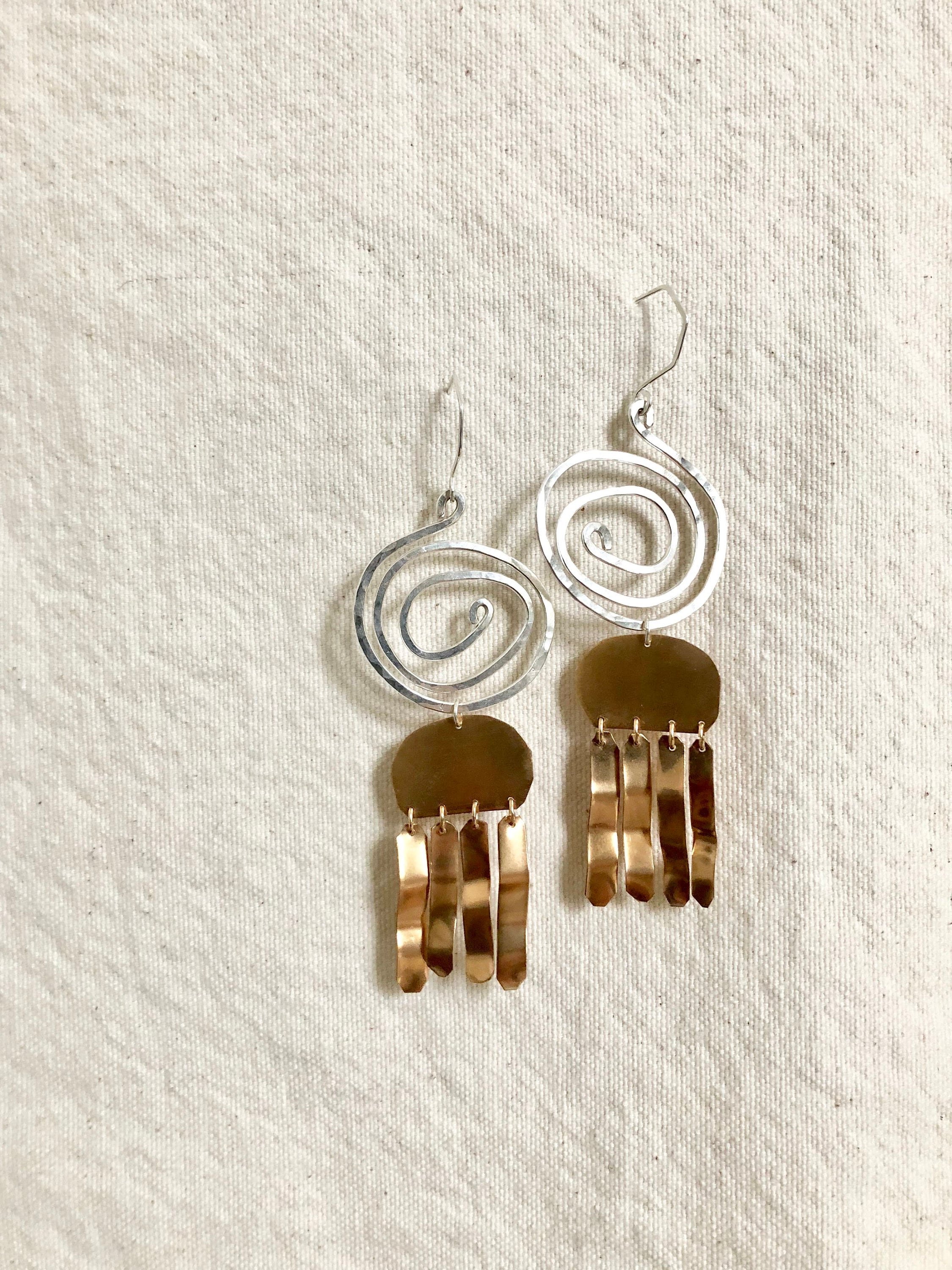 https://i.etsystatic.com/5435628/r/il/582f4c/1847076749/il_fullxfull.1847076749_f2cz.jpg