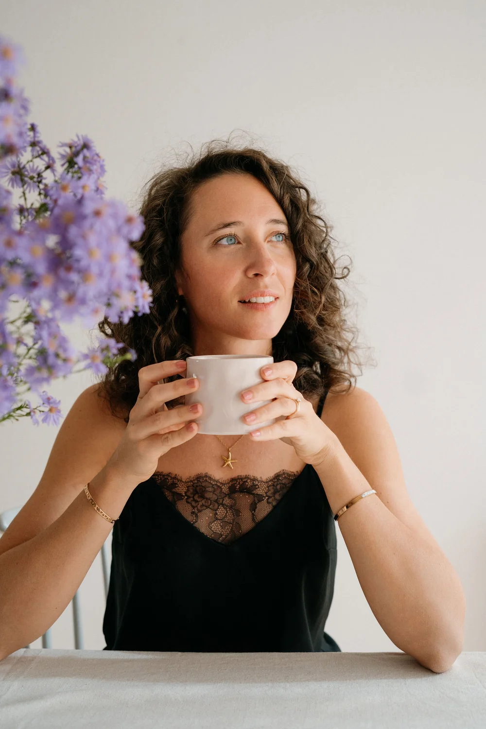 Alice, naturopathe spécialisée en santé de la femme