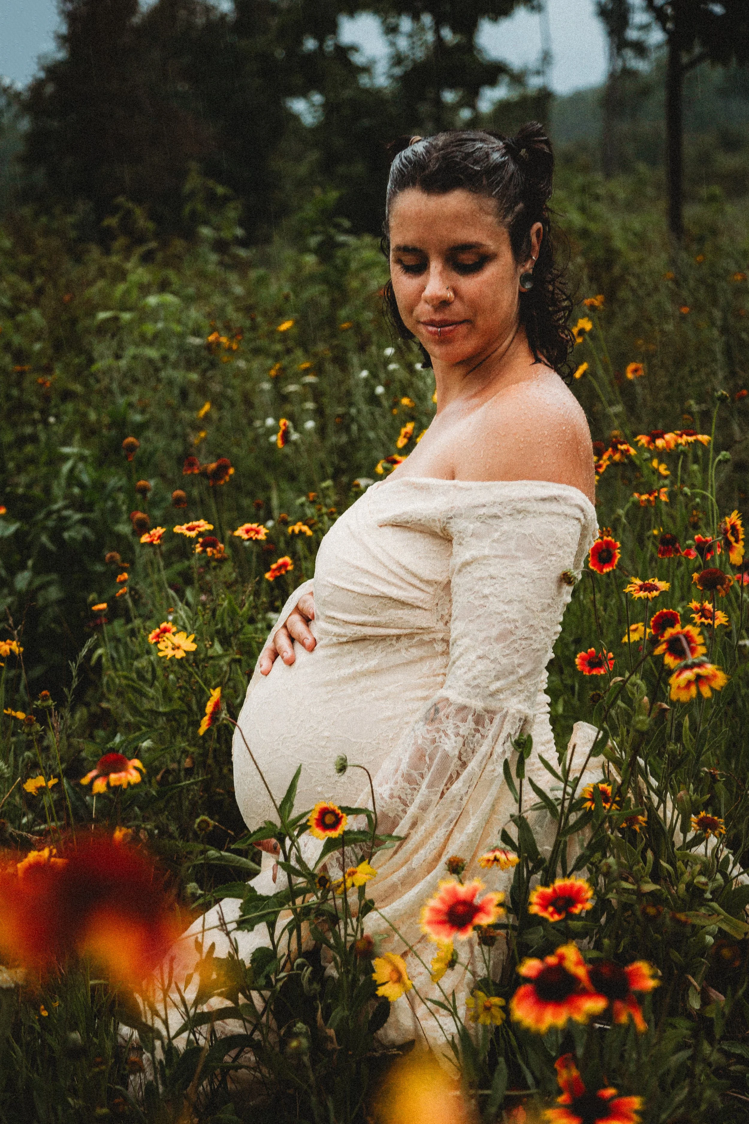 Traverse City Area Maternity Photographer | Family Photographer