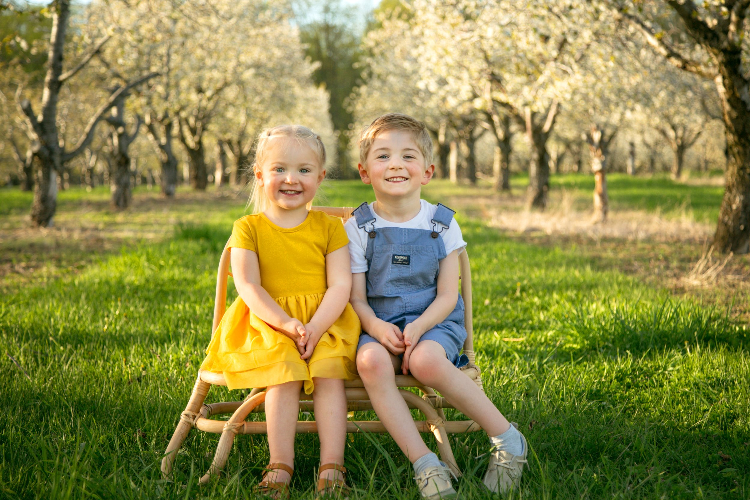 northern michigan family photographer | family photographer in torch lake michigan
