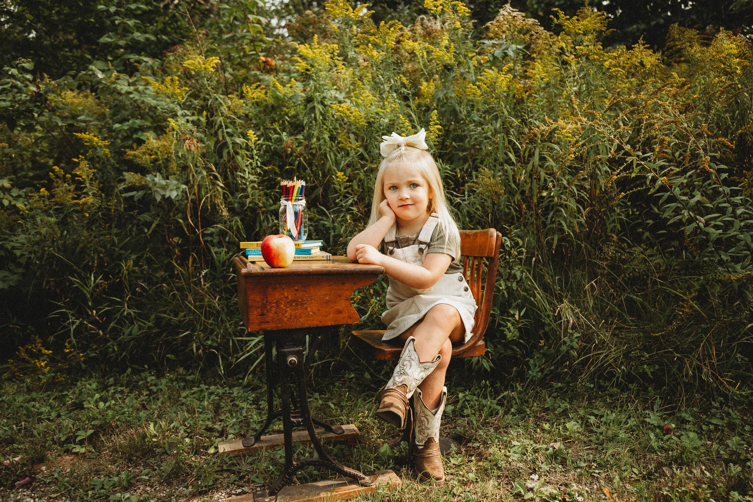 northern michigan mini session | family photographer in williamsburg michigan
