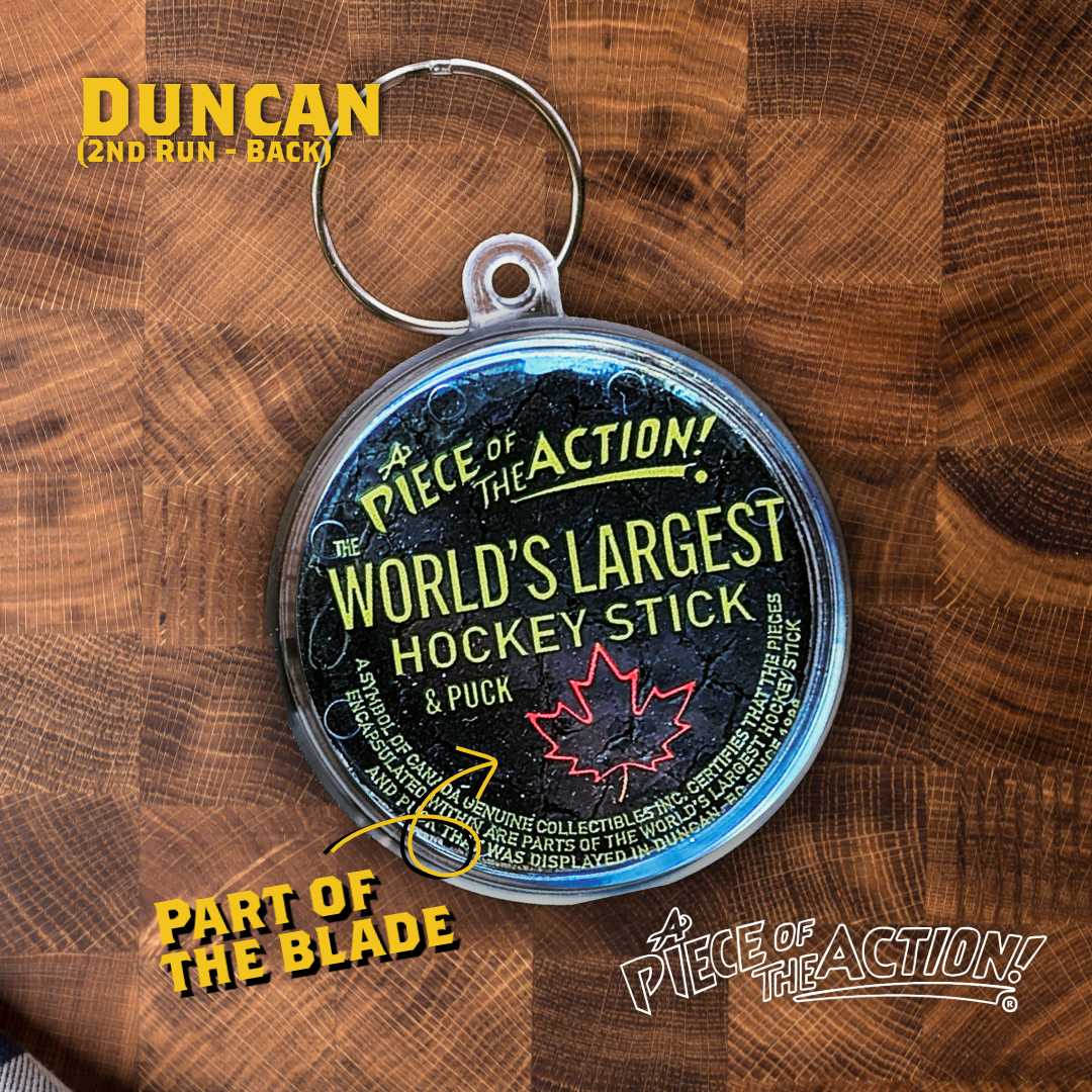 WorldsLargestHockeyStickandPuckCollectibleDuncanBack.png