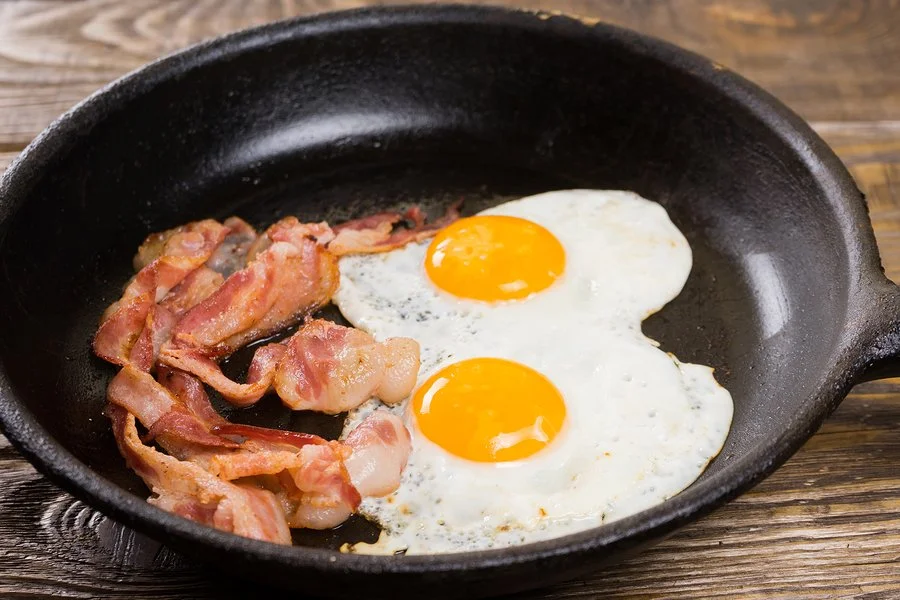 bigstock-Bacon-And-Egg-Salted-Egg-And--226394014.jpg
