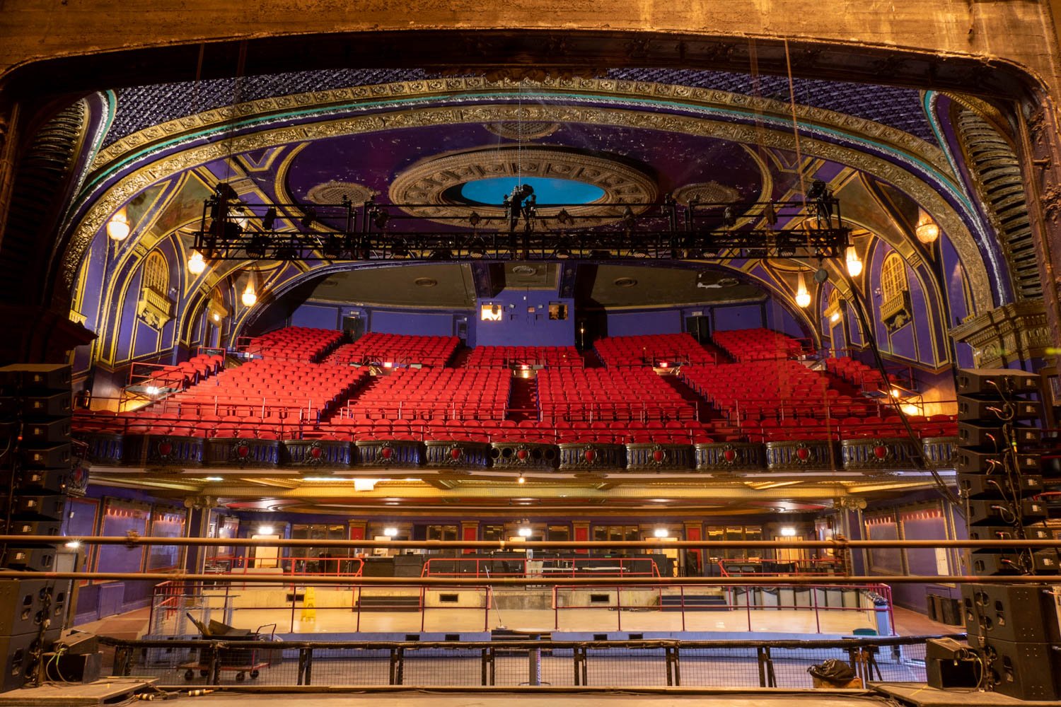 Riviera Theatre, Chicago, IL — SaveLive