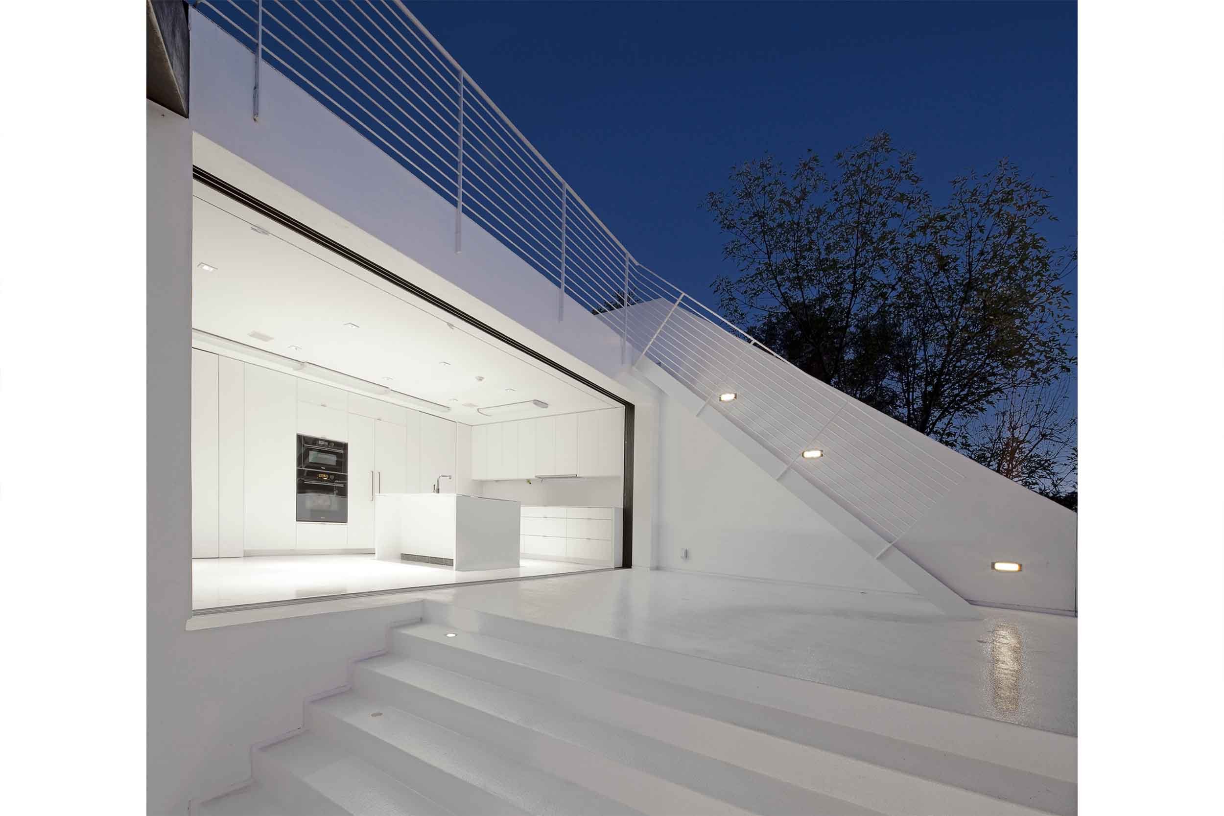 Nakahouse_website_05.jpg