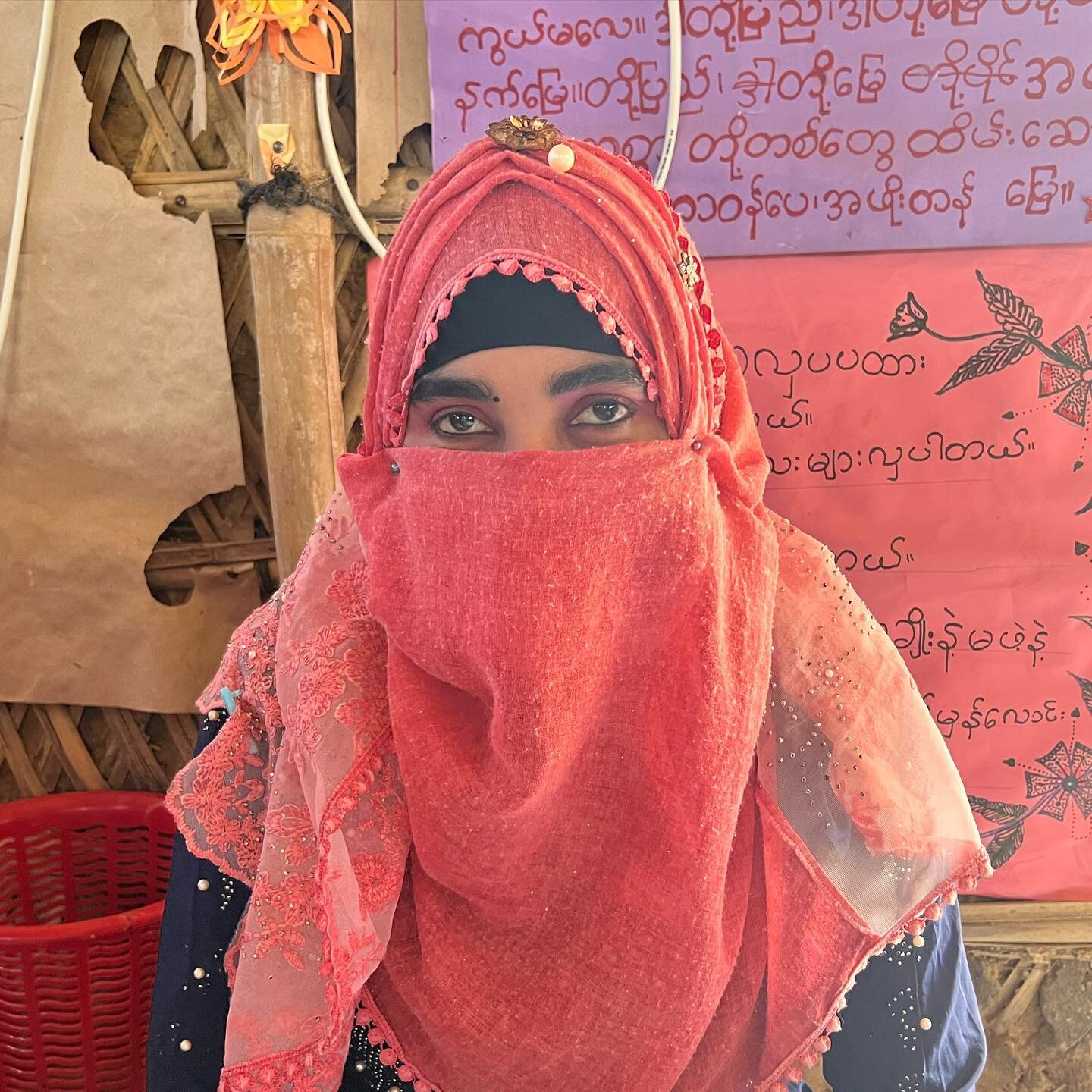 Ramadan Mubarak! 🌙 From everyone at Maiya School 💛
.
.
.
.
.
This Ramadan, commit to supporting a new student in a Maiya School classroom in the Rohingya refugee camps in Bangladesh for $25 per month 💖 maiyaschool.org/onegirlatatime