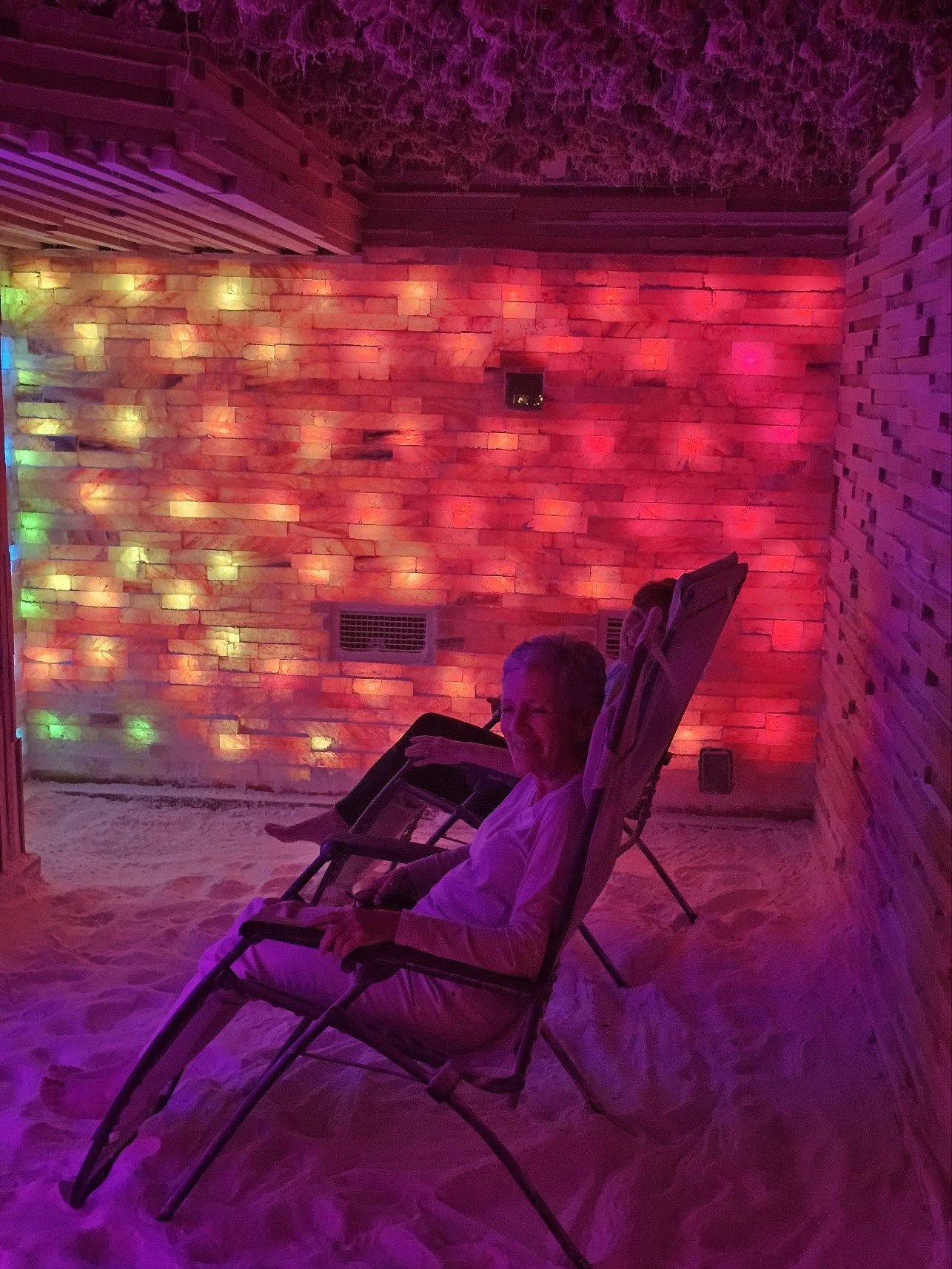 How to relieve allergies with salt therapy | The Salt Cave Minnesota