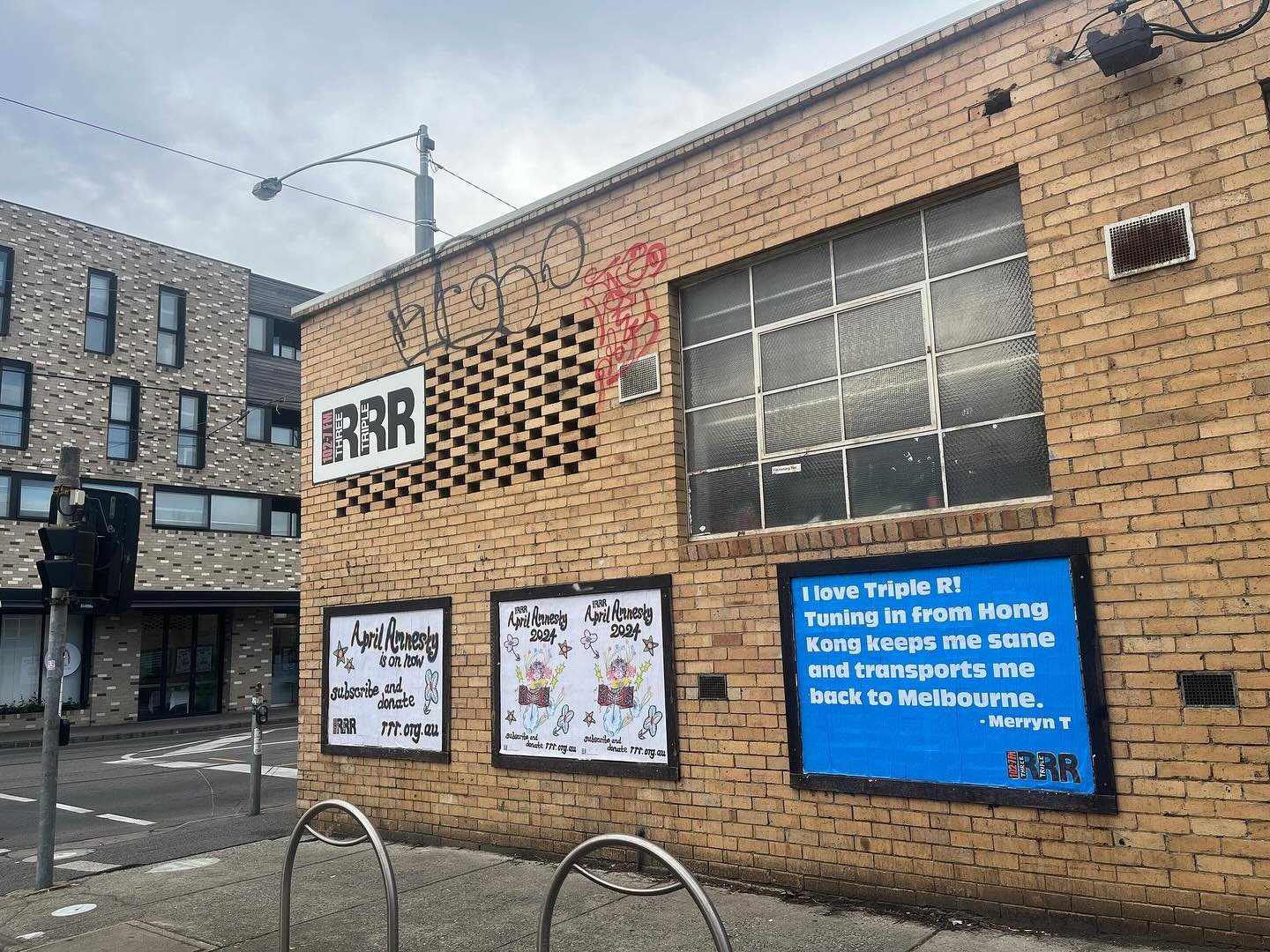 It&rsquo;s great to be back in my old hood to join the Radio Marina team this morning at 102.7FM 3RRR. The show is on now from 9-10am and I&rsquo;ll be joining from 9.30am with Freyja from Frankston Arts Centre. We&rsquo;ll be chatting about South Si