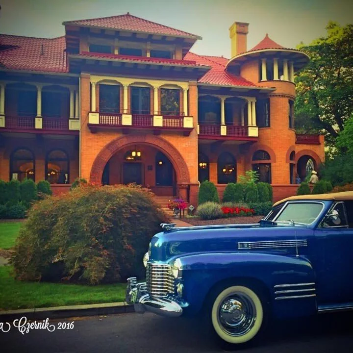 Theres nothing better than a throwback!
Patsy Clark Mansion was designed by Kirkland Cutter and built with an unlimited budget. Located in historic Browns addition and across the street from Coeur d’Alene Park, Patsy Clark has been central to