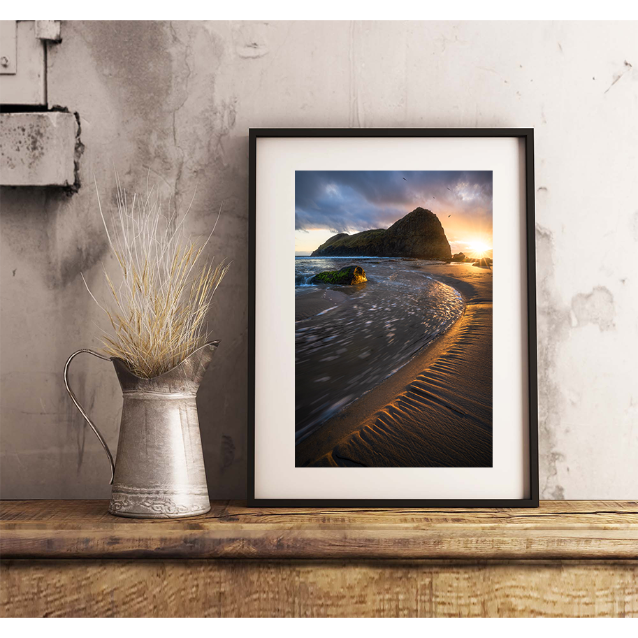 STARSTRUCK---MOCKUP-2.png