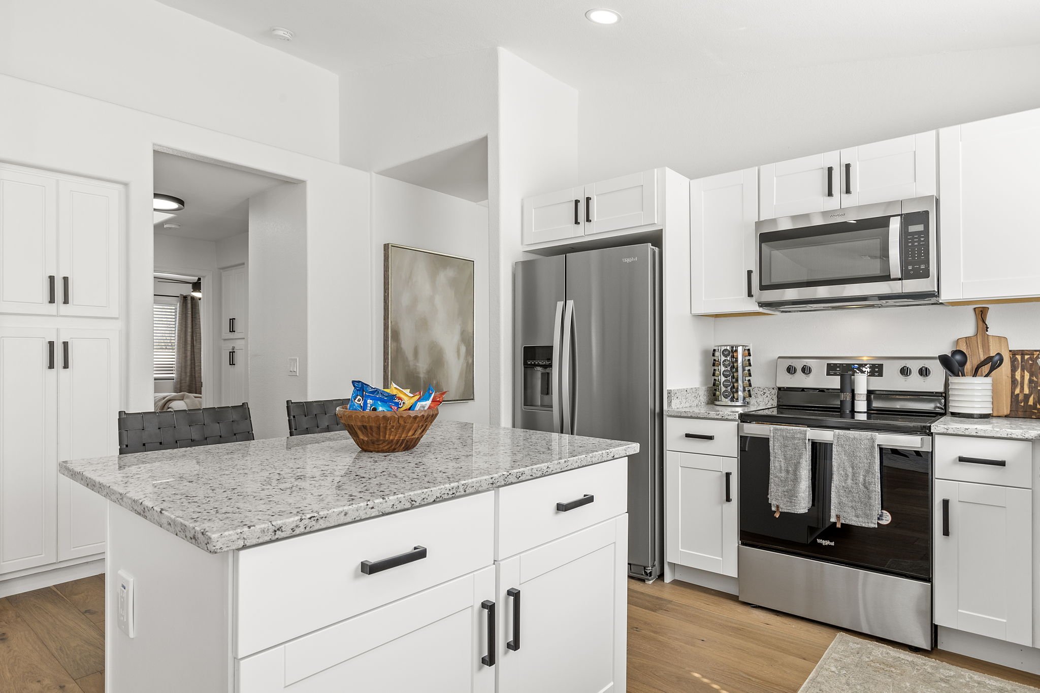 83-web-or-mls-12-s-surfside-dr.jpg