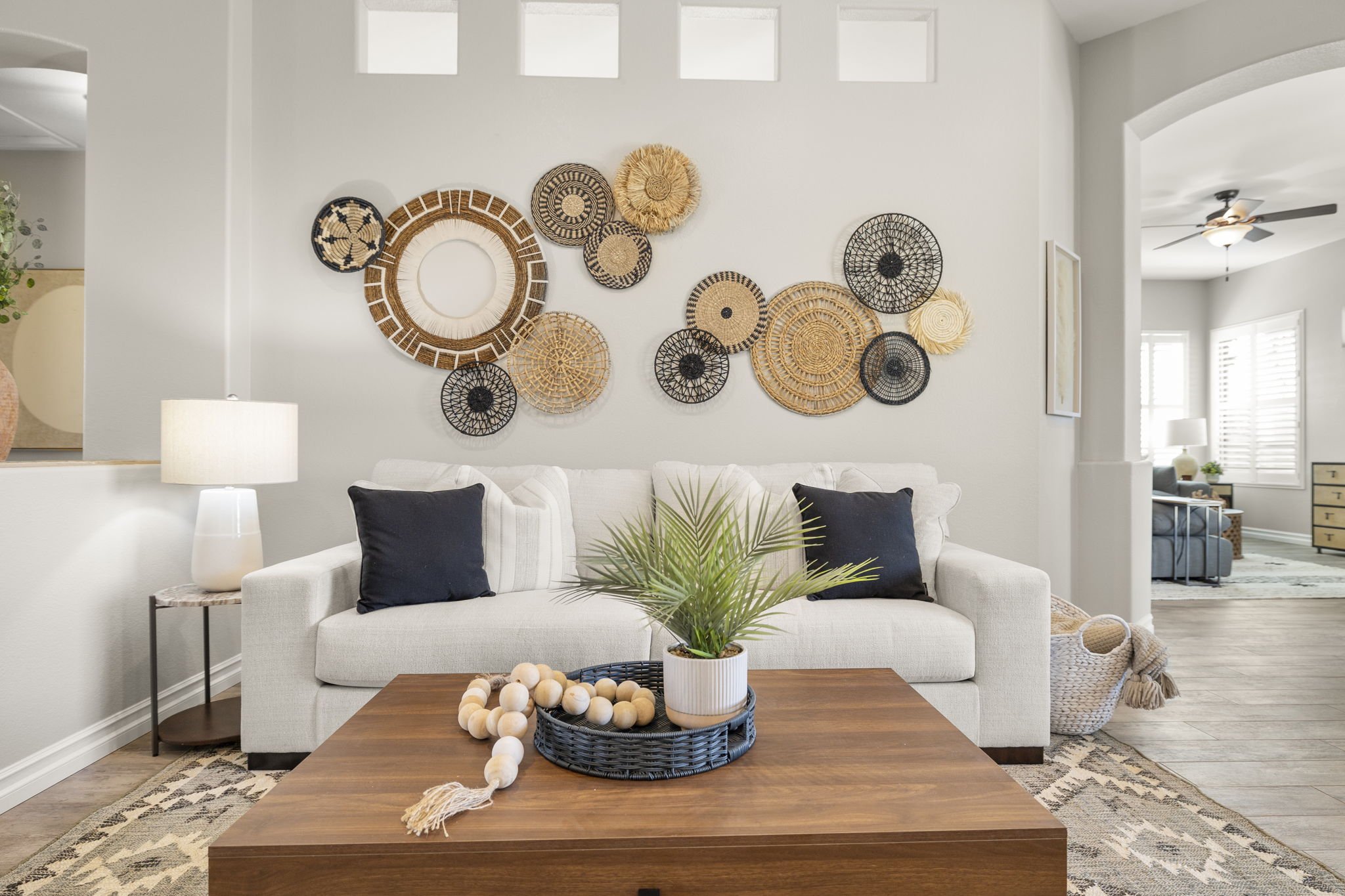 17-web-or-mls-9533-e-idaho-ave.jpg