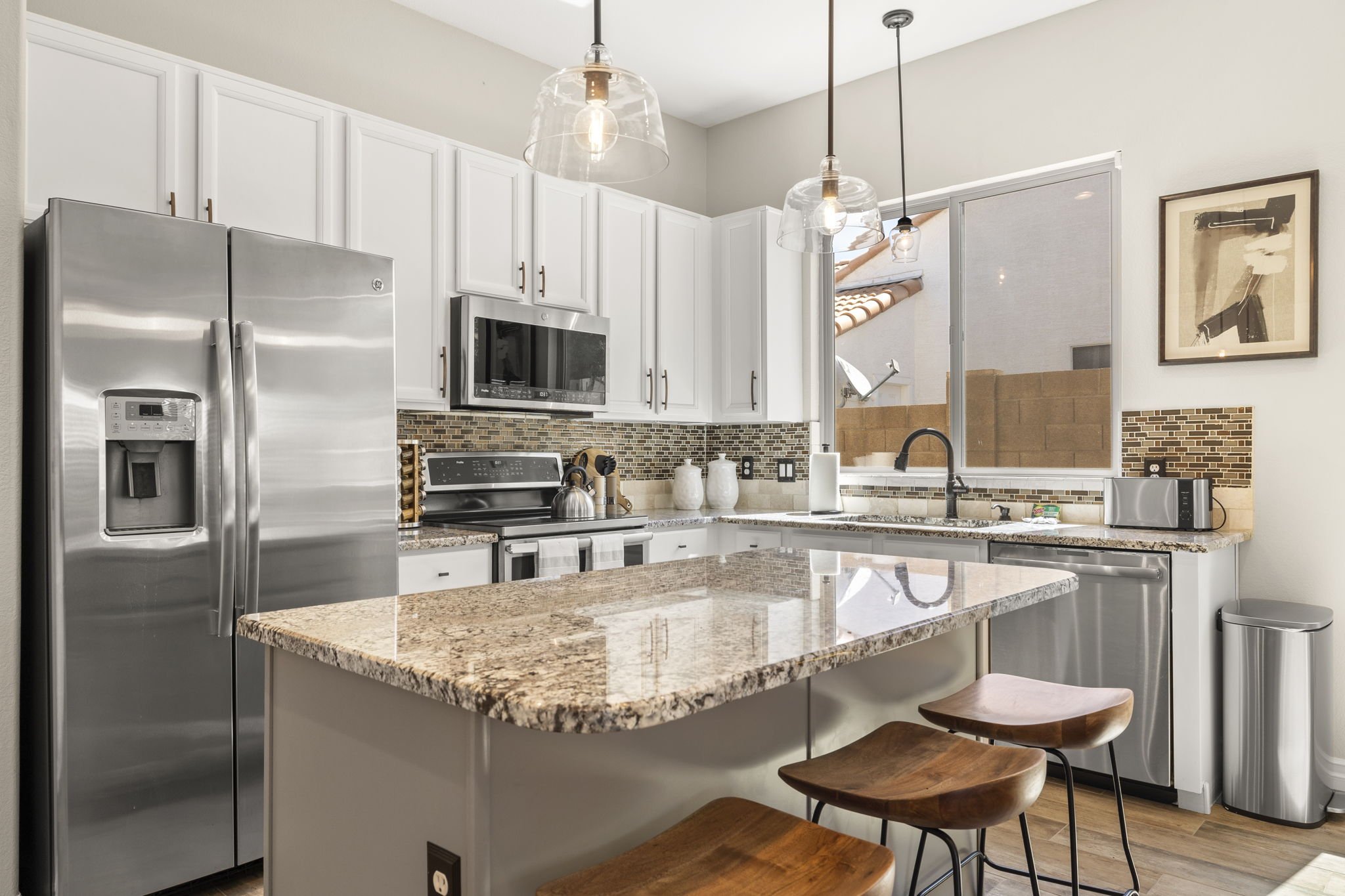 29-web-or-mls-9533-e-idaho-ave.jpg
