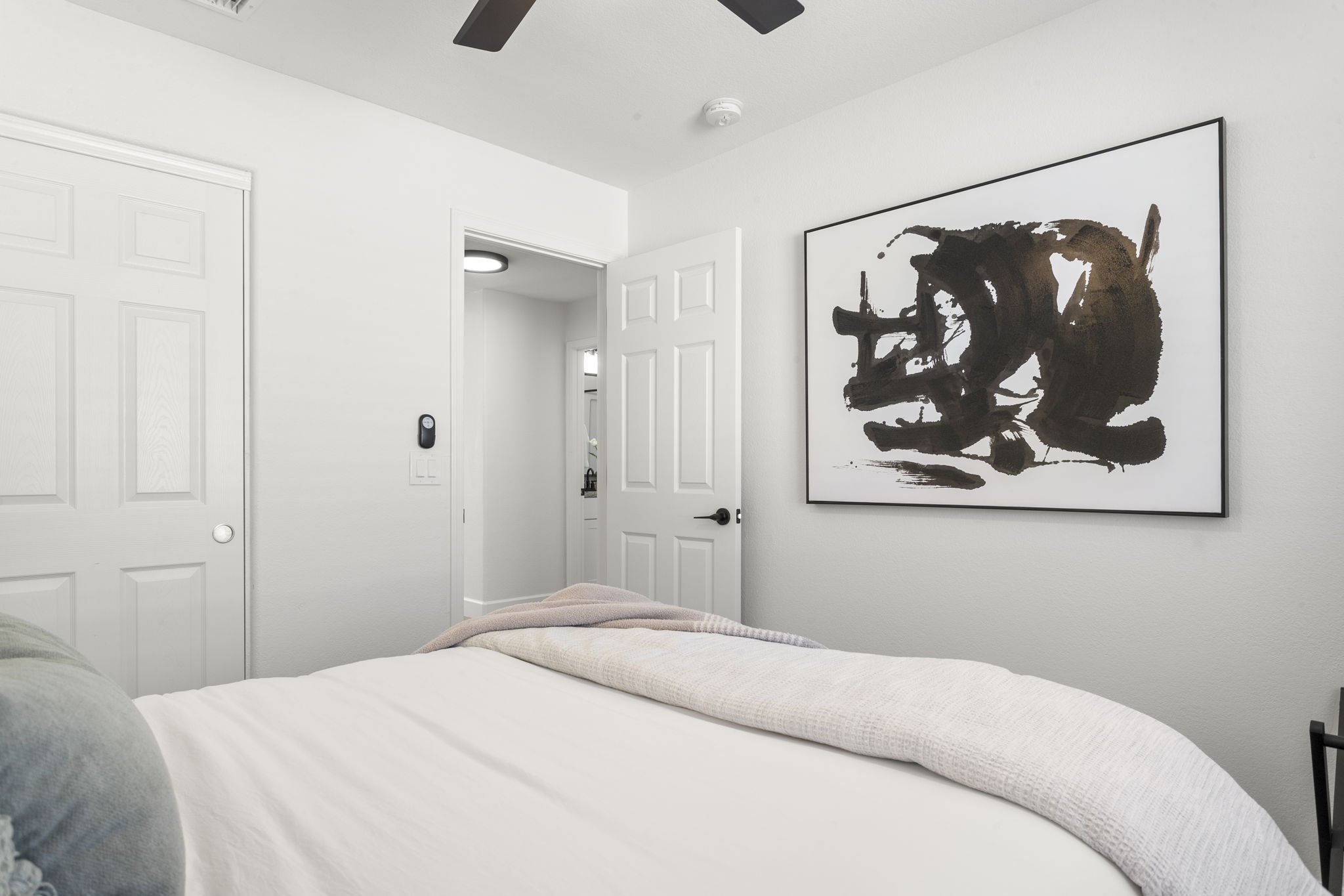33-web-or-mls-12-s-surfside-dr.jpg