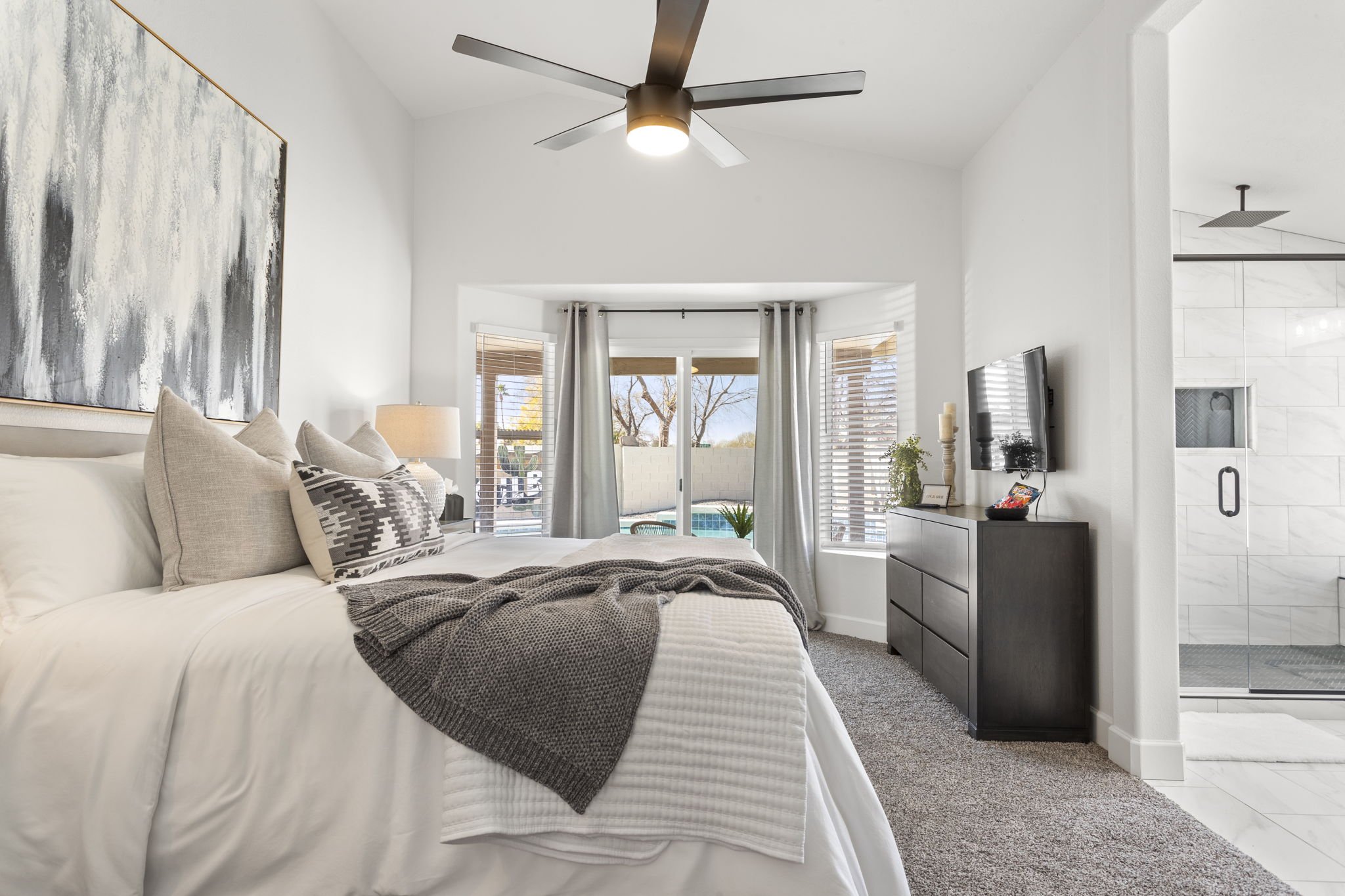 24-web-or-mls-12-s-surfside-dr.jpg