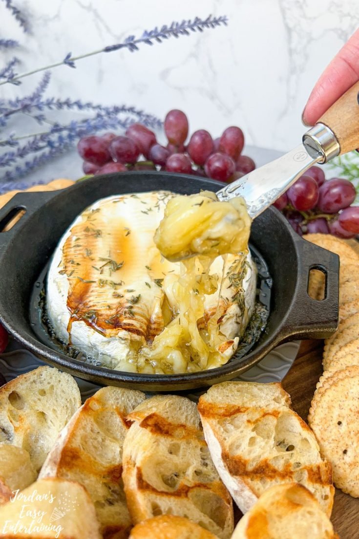 baked-brie-with-honey-recipe-easy-party-appetizers2-735x1103.jpg