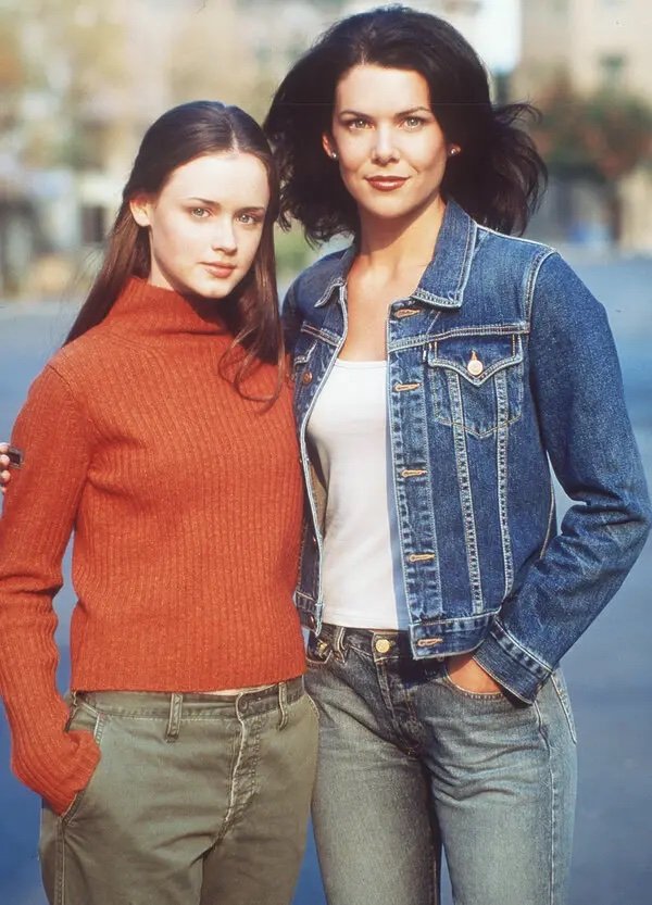 23gilmoregirls1-articleLarge.jpeg