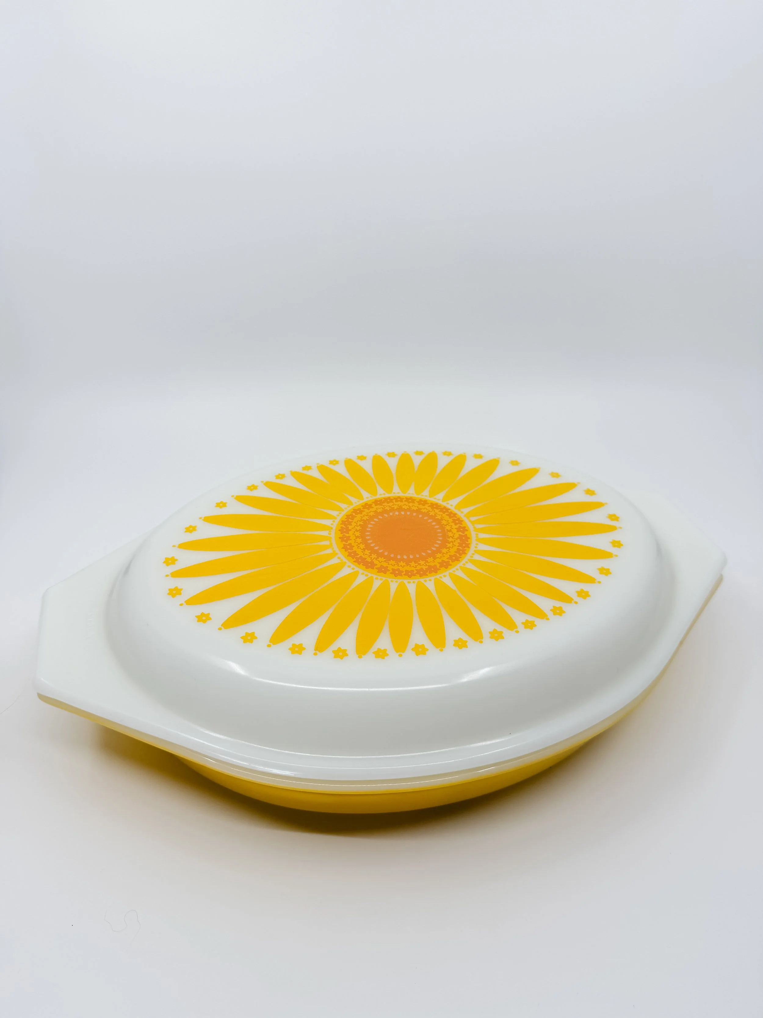 Vintage Pyrex “Sunflower” Divided Dish