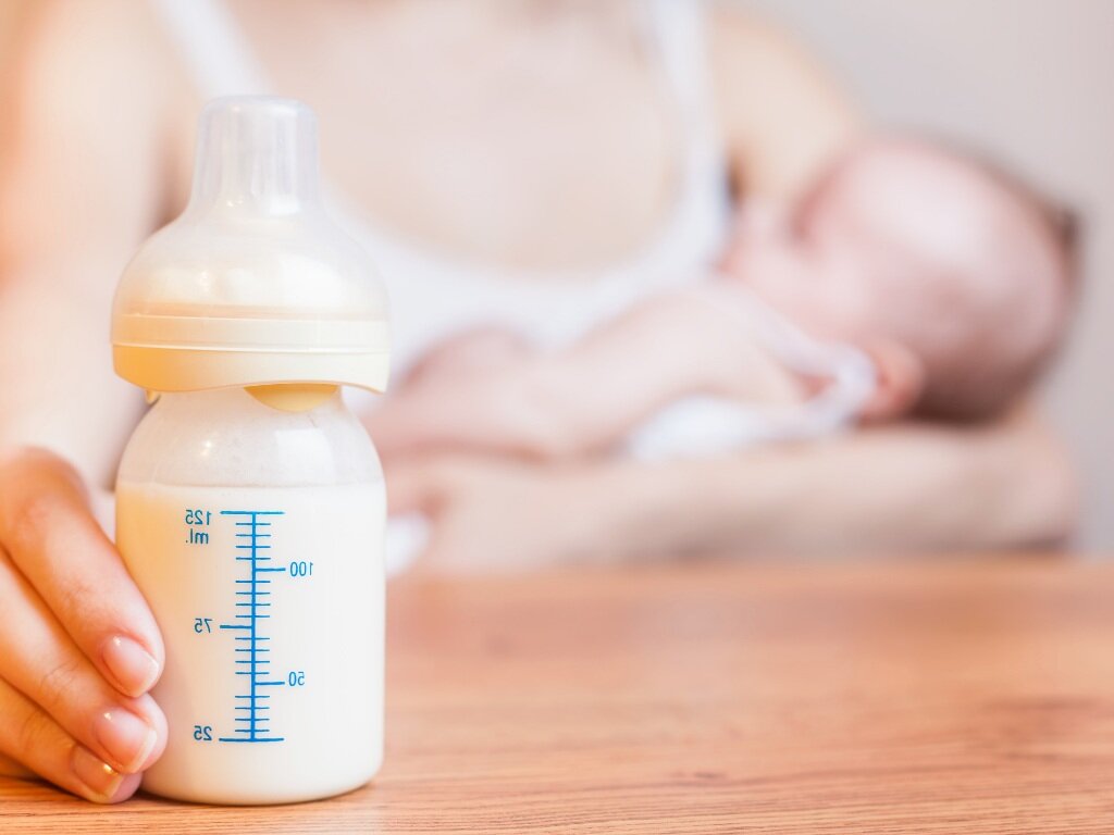 Breast milk or formula? — Wenus & Juliana
