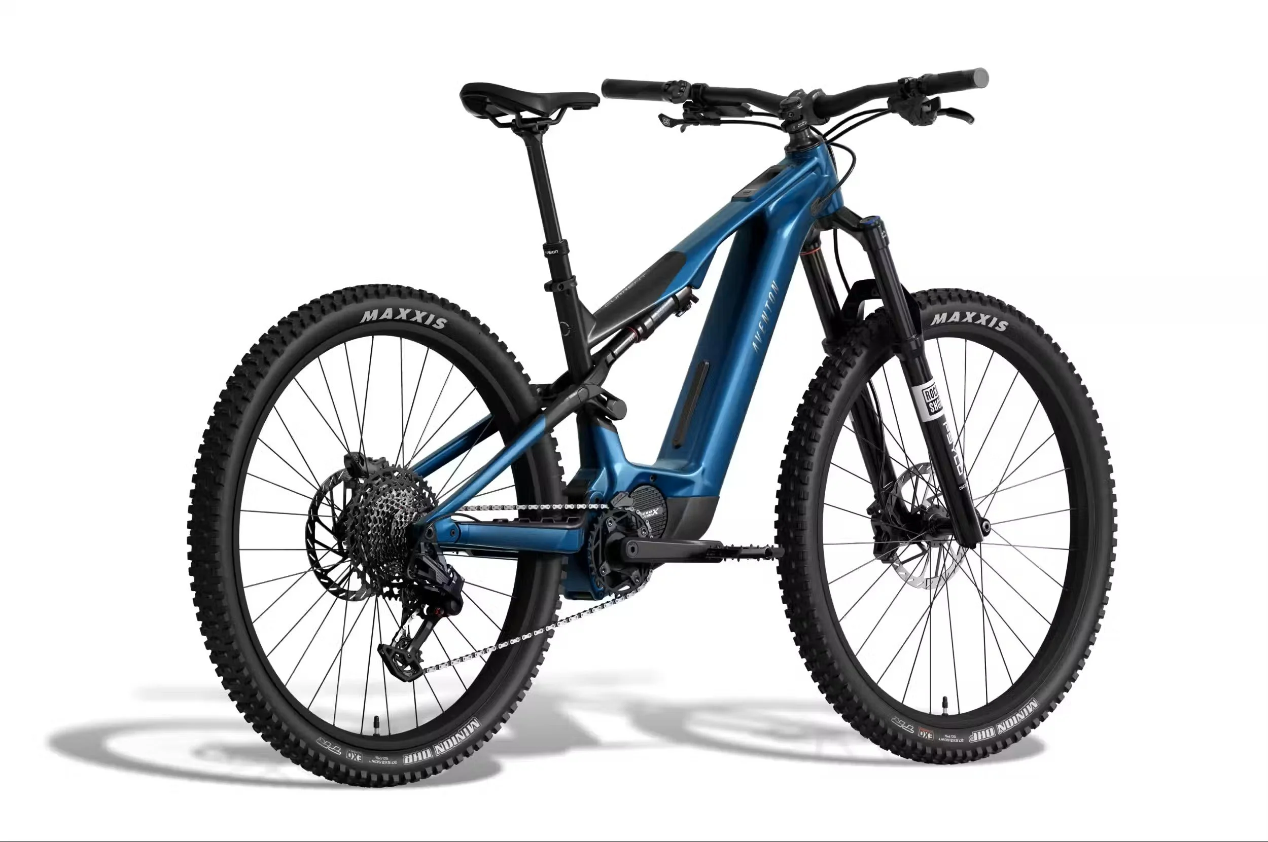 Current-ADV-Blue-Onyx-03.jpg