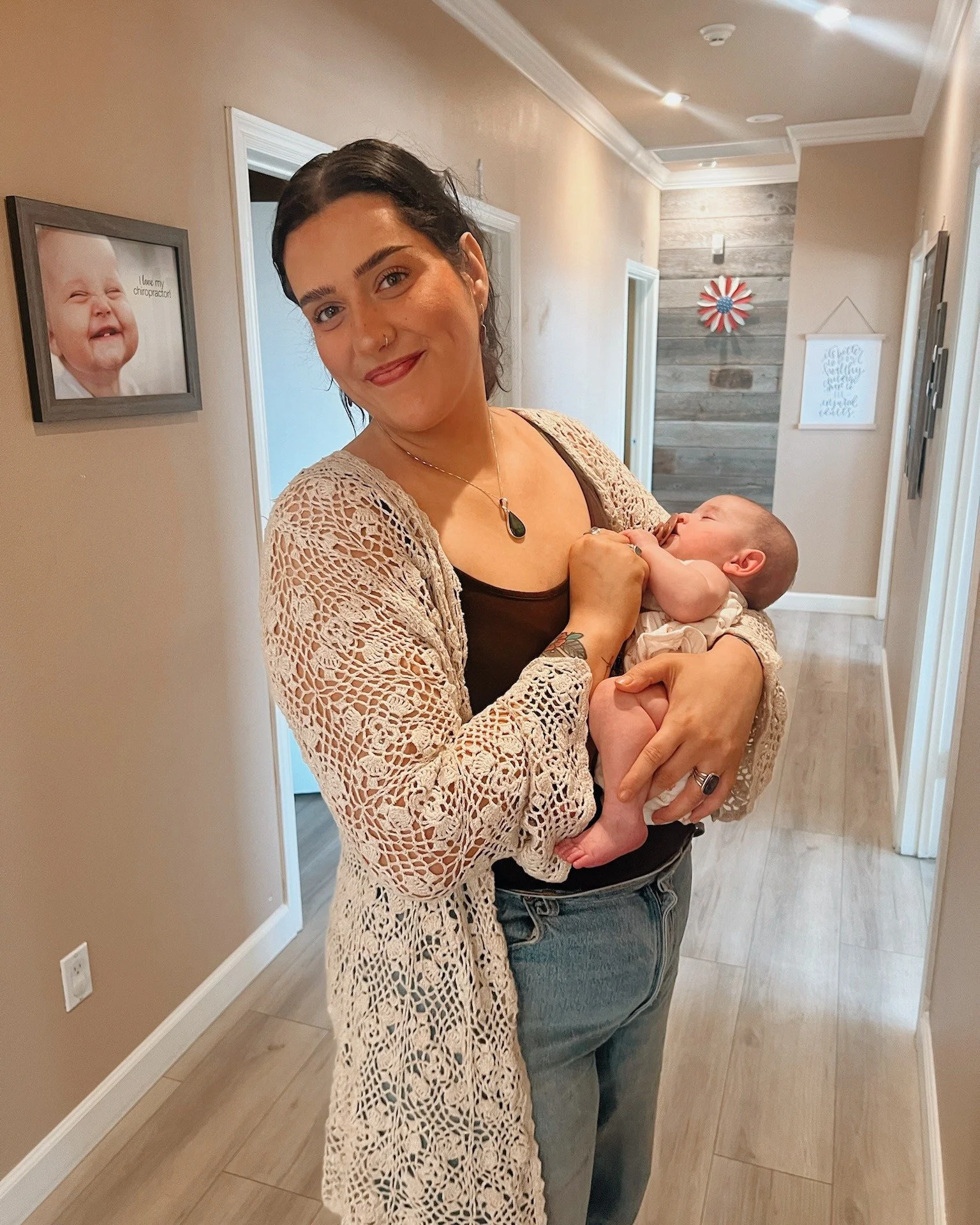 Mom gets adjusted&hellip; we&rsquo;ve got the baby 👶🤍

It takes a village, and we&rsquo;re proud to be part of yours

 #nervoussystem #mothersday #sandiegomoms