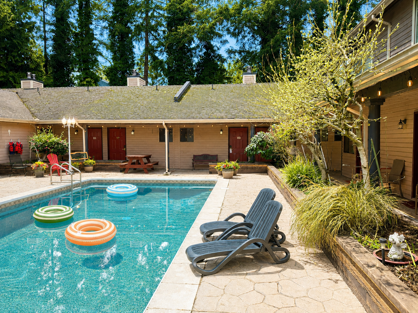 Sunshine Lodge