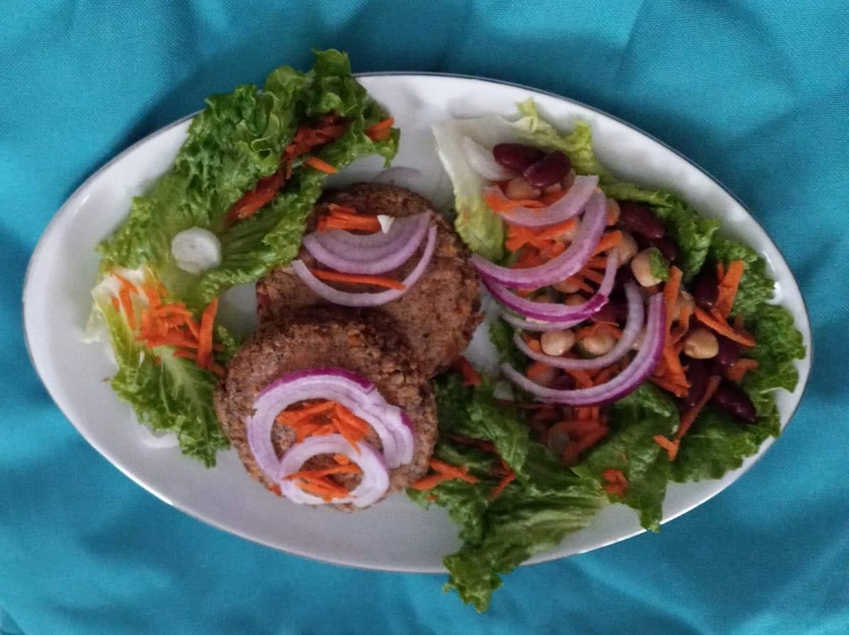 BURGERS IMAGE.jpeg