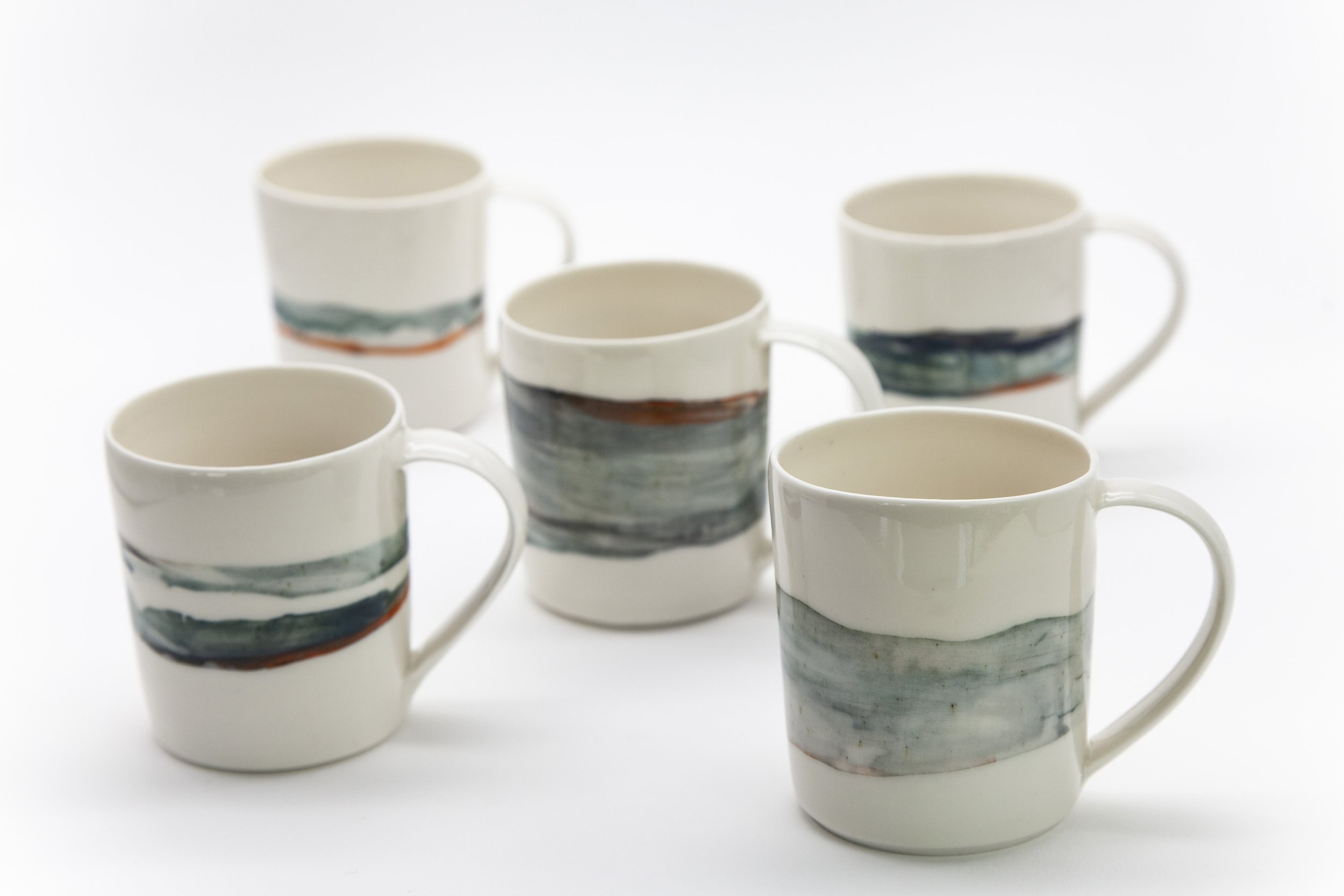 Porcelain Mugs with hand-painted Seascape Decoration